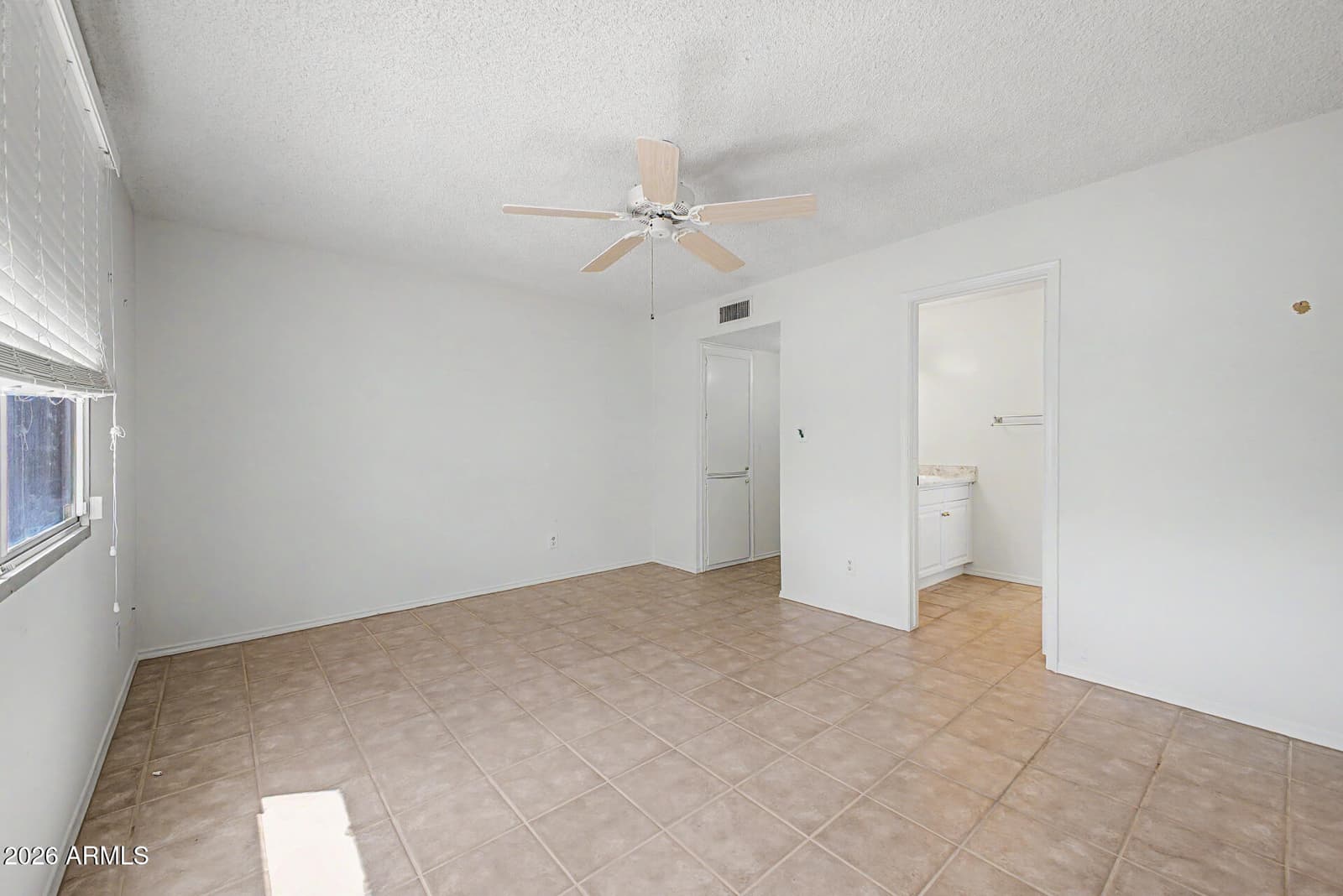 4315 W Griswold Road, Glendale, AZ 85302 — photo 16 of 33