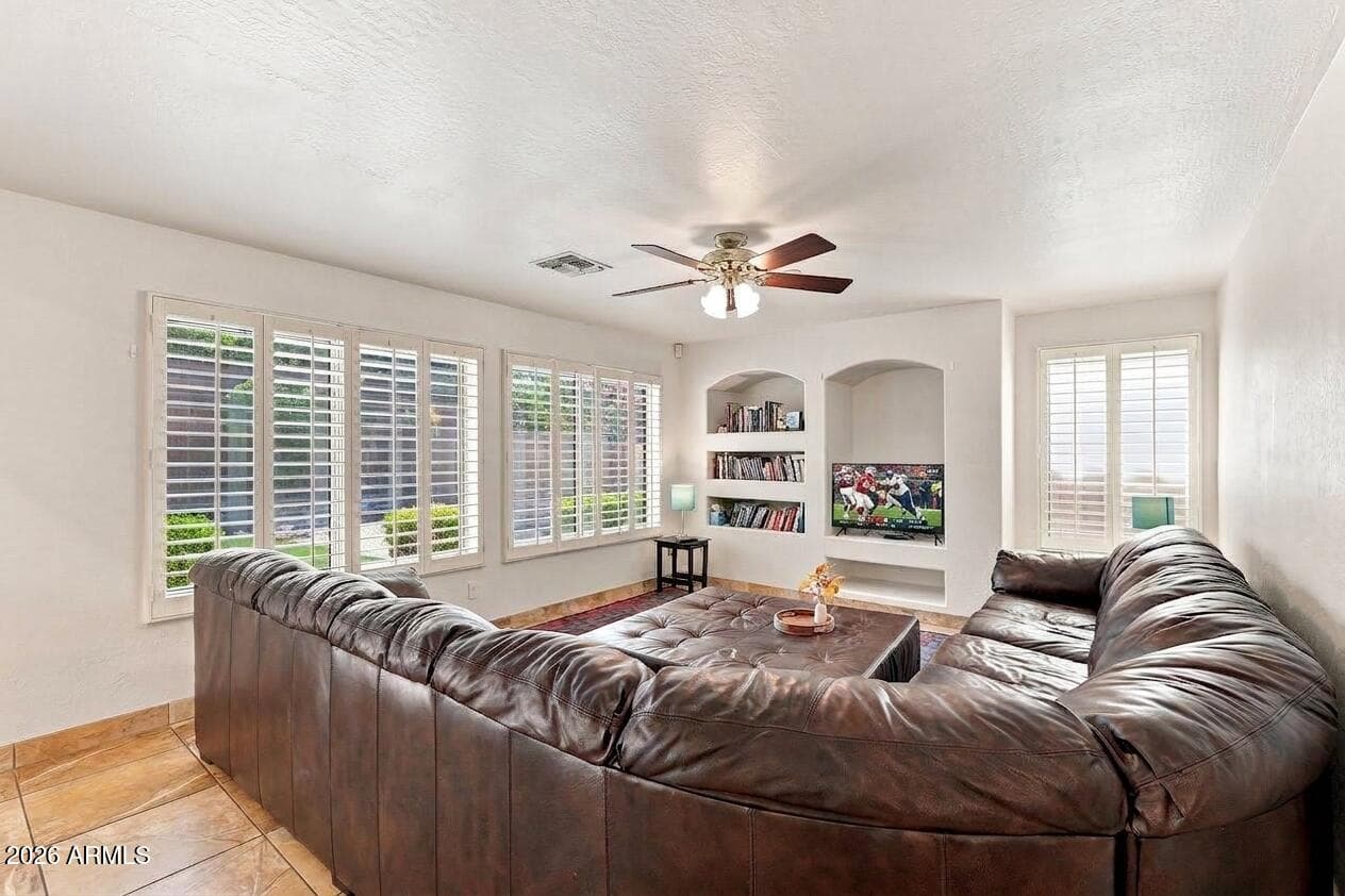 10475 E Karen Drive, Scottsdale, AZ 85255 — photo 10 of 58