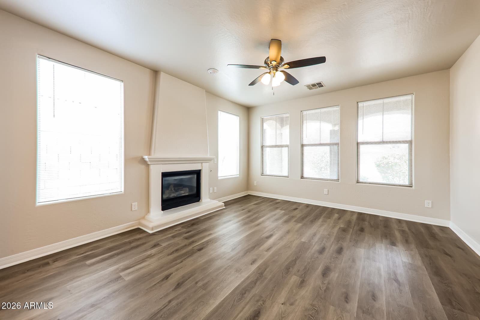 16767 W Jackson Street, Goodyear, AZ 85338 — photo 7 of 27