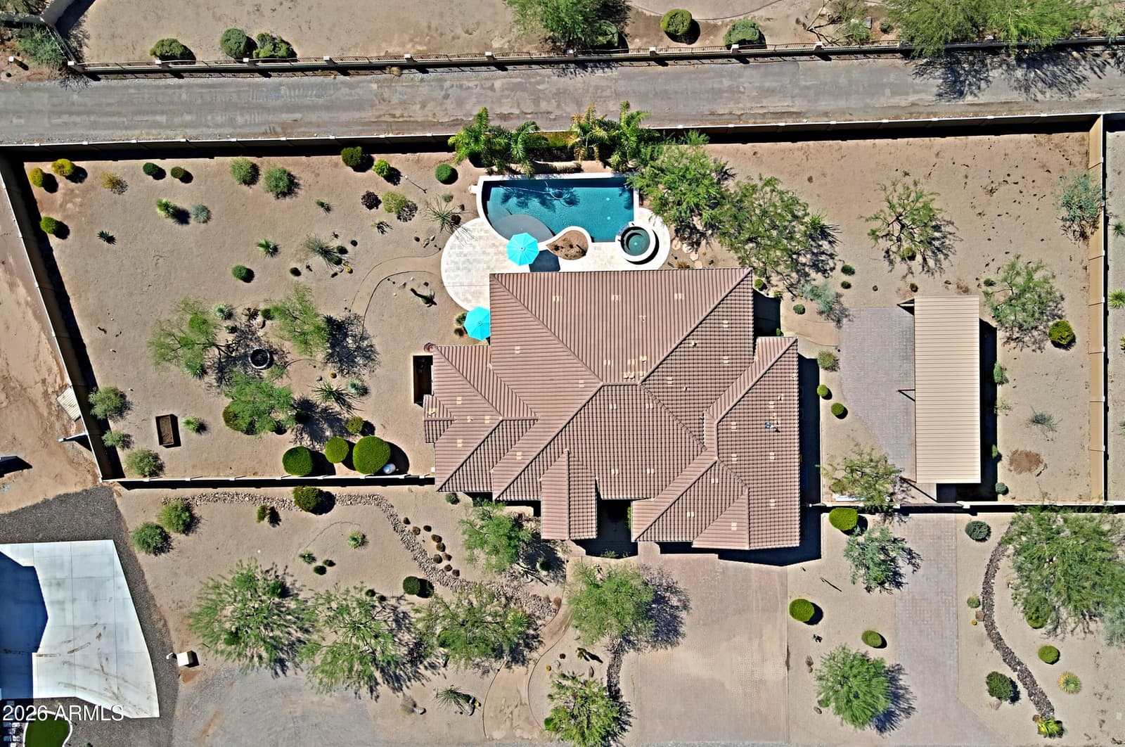 2827 W Here To There Drive, Phoenix, AZ 85086 — photo 62 of 101