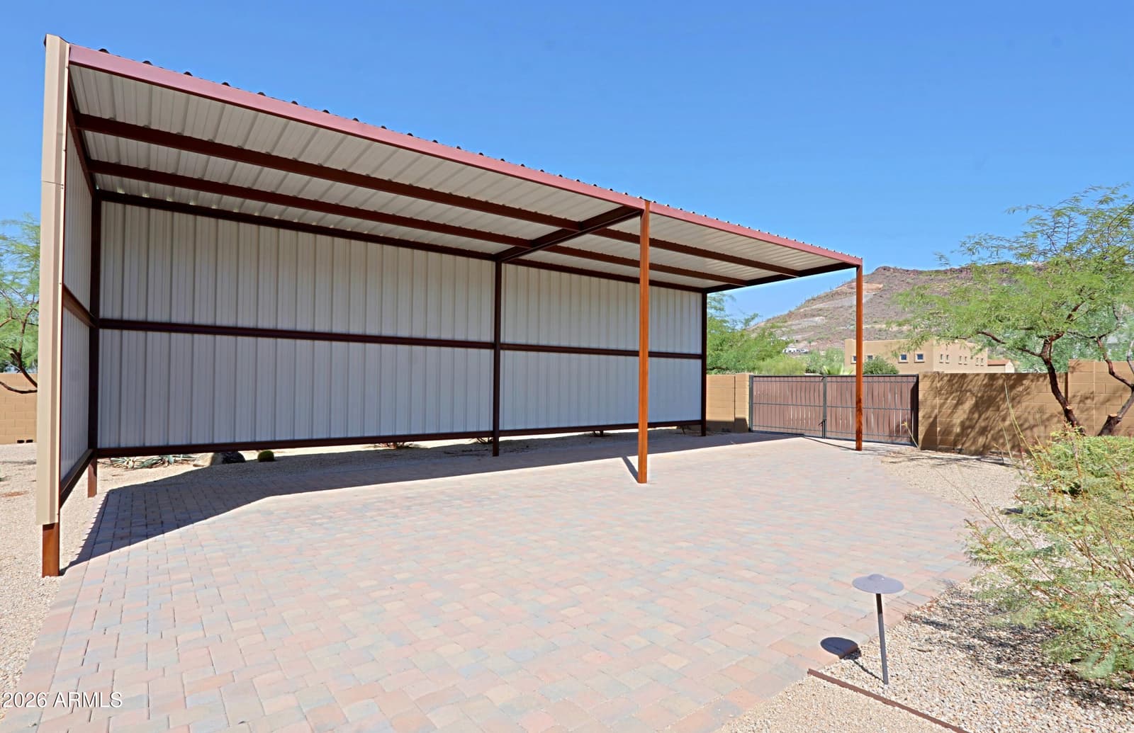 2827 W Here To There Drive, Phoenix, AZ 85086 — photo 13 of 101