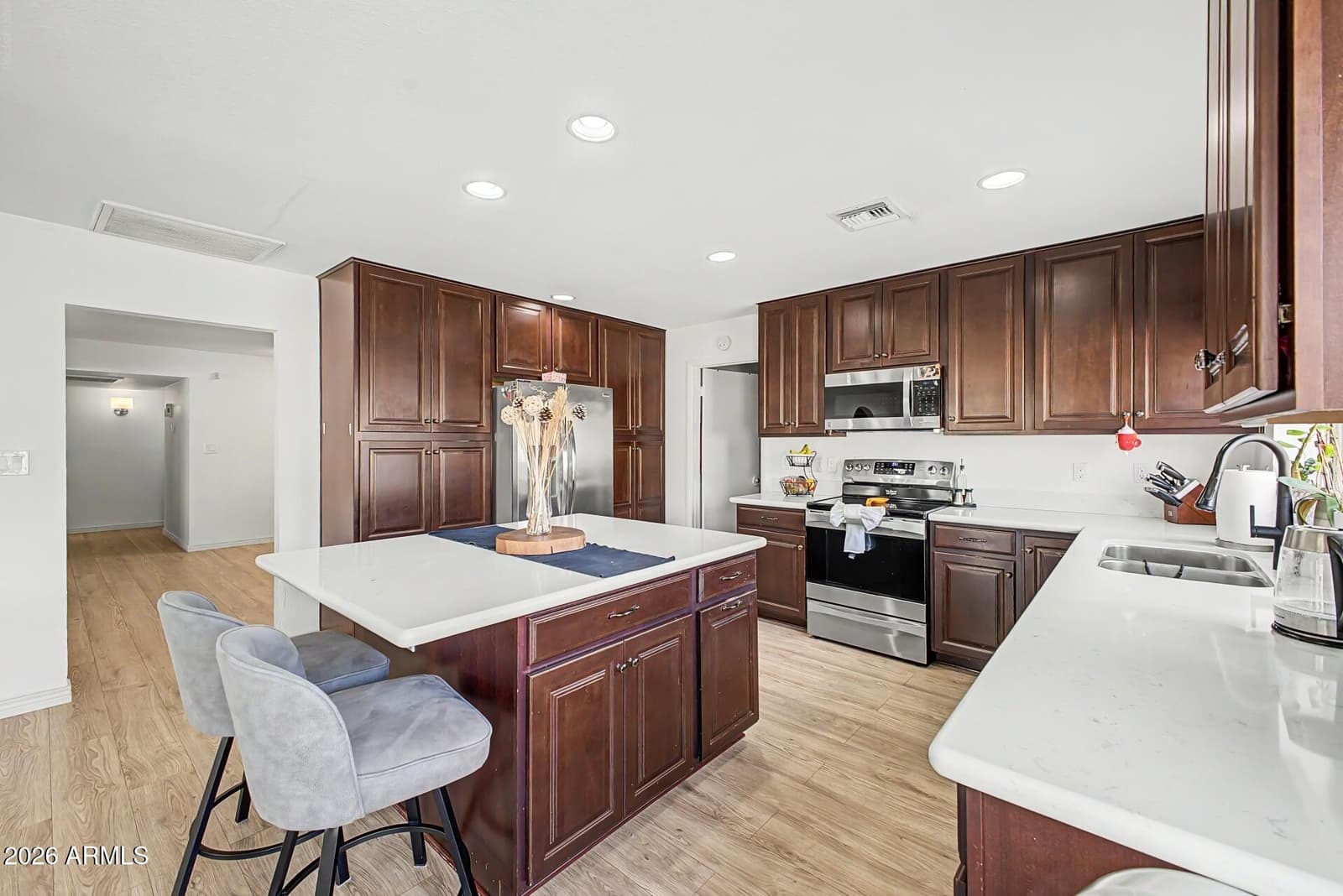 2415 W Dailey Street, Phoenix, AZ 85023 — photo 15 of 37