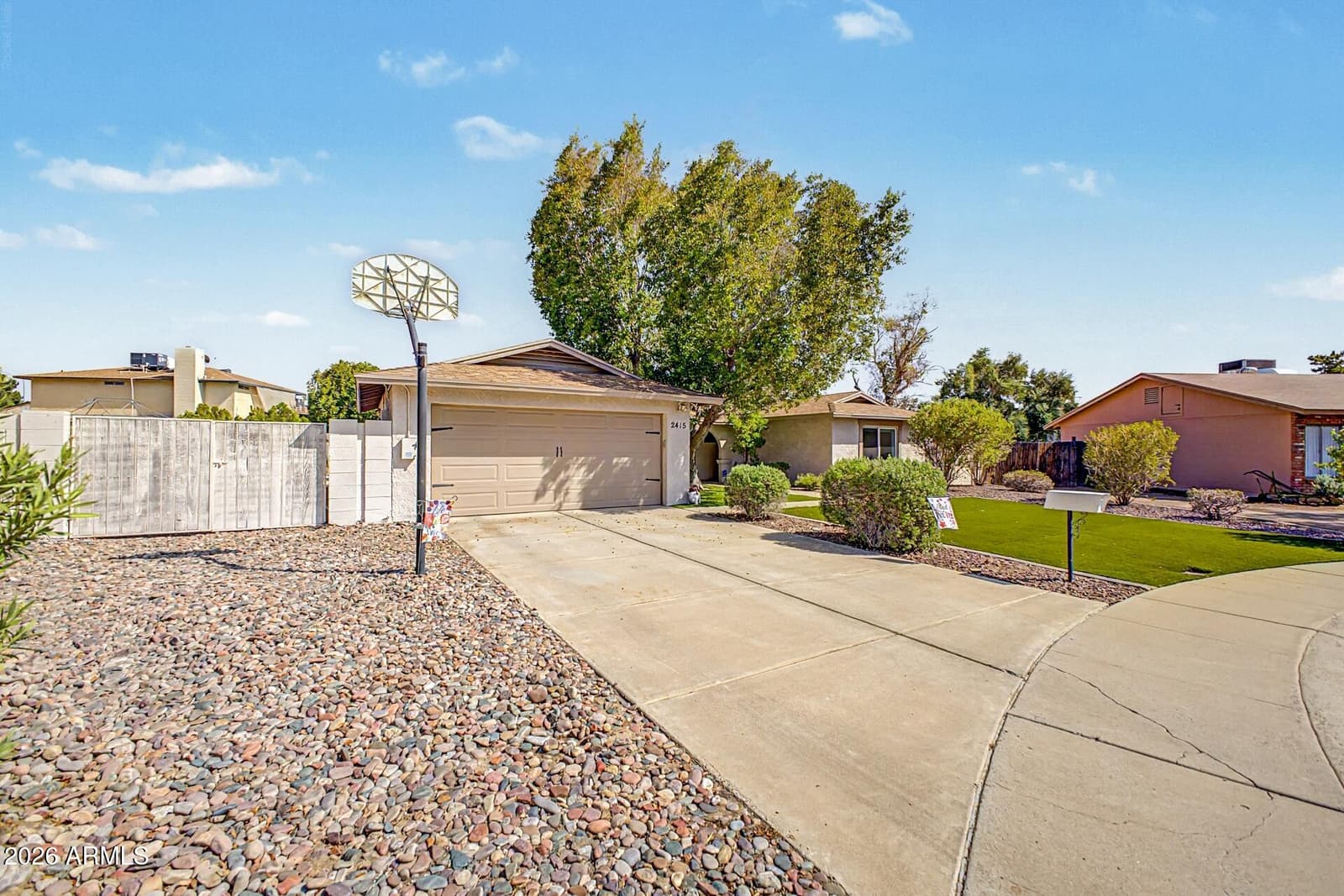 2415 W Dailey Street, Phoenix, AZ 85023 — photo 3 of 37