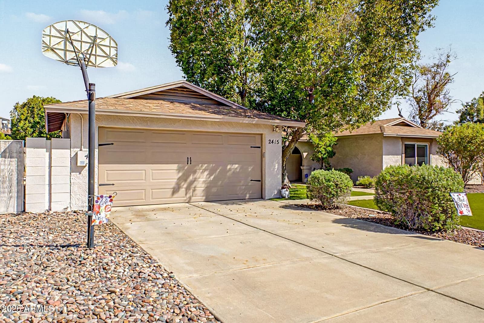2415 W Dailey Street, Phoenix, AZ 85023 — photo 4 of 37