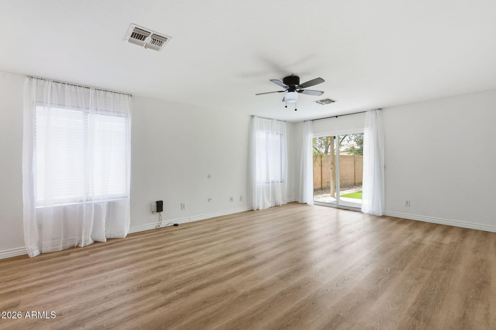 16273 W Tasha Drive, Surprise, AZ 85374 — photo 5 of 29