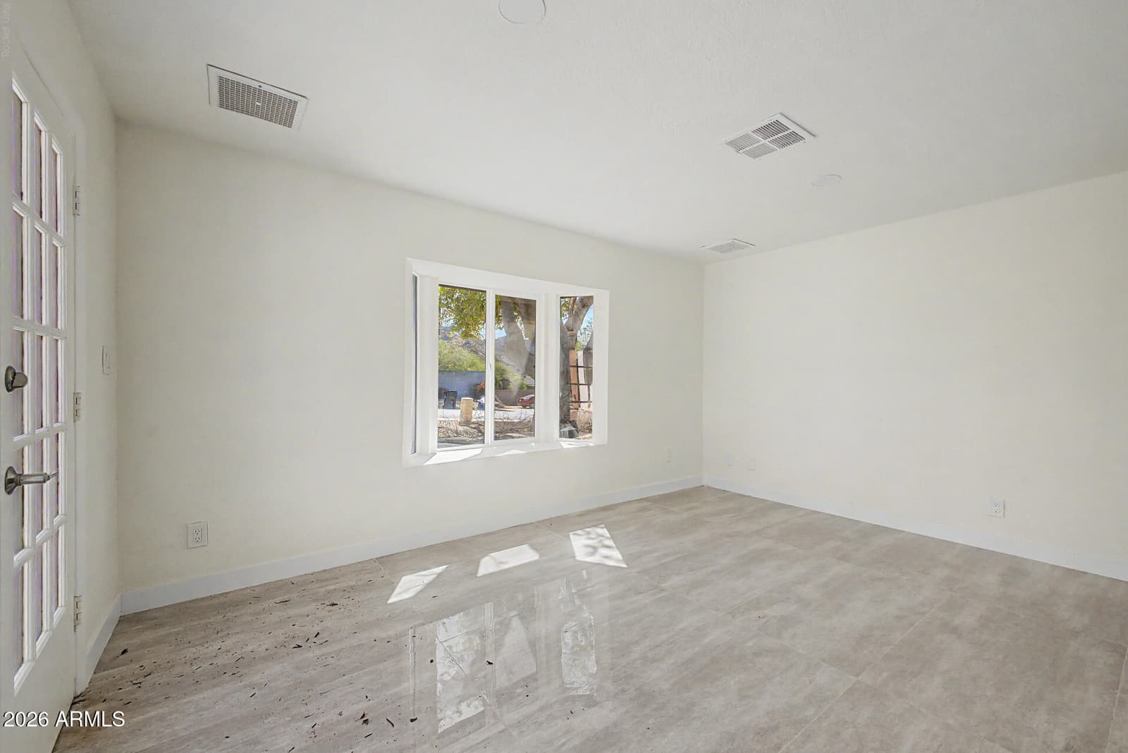 10846 N 12th Street, Phoenix, AZ 85020 — photo 7 of 42