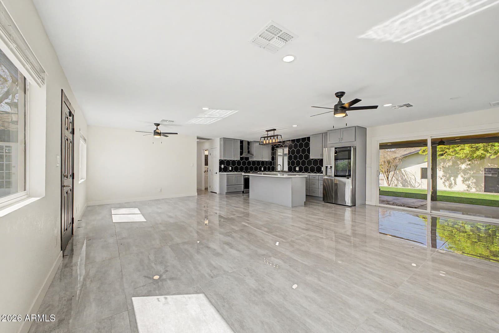 10846 N 12th Street, Phoenix, AZ 85020 — photo 9 of 42
