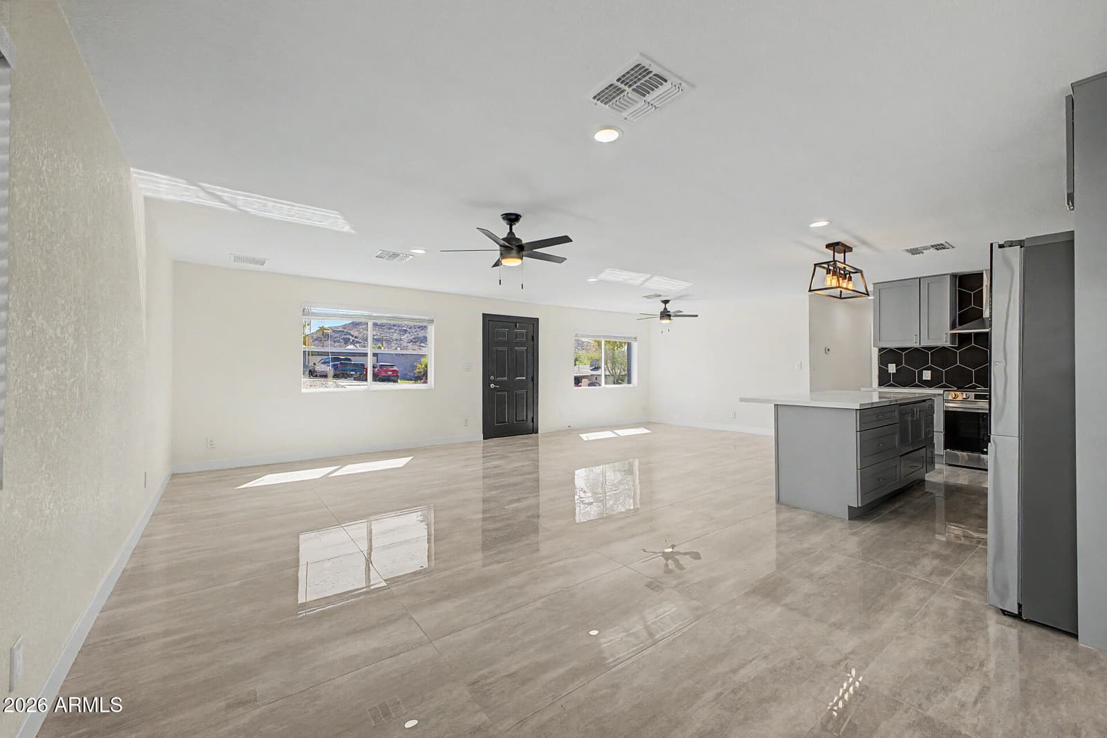 10846 N 12th Street, Phoenix, AZ 85020 — photo 11 of 42
