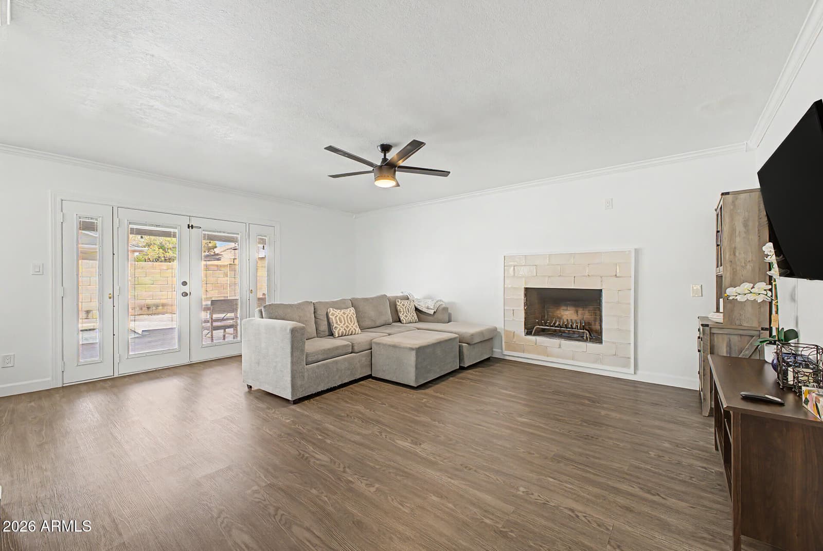 5332 W Poinsettia Drive, Glendale, AZ 85304 — photo 9 of 33