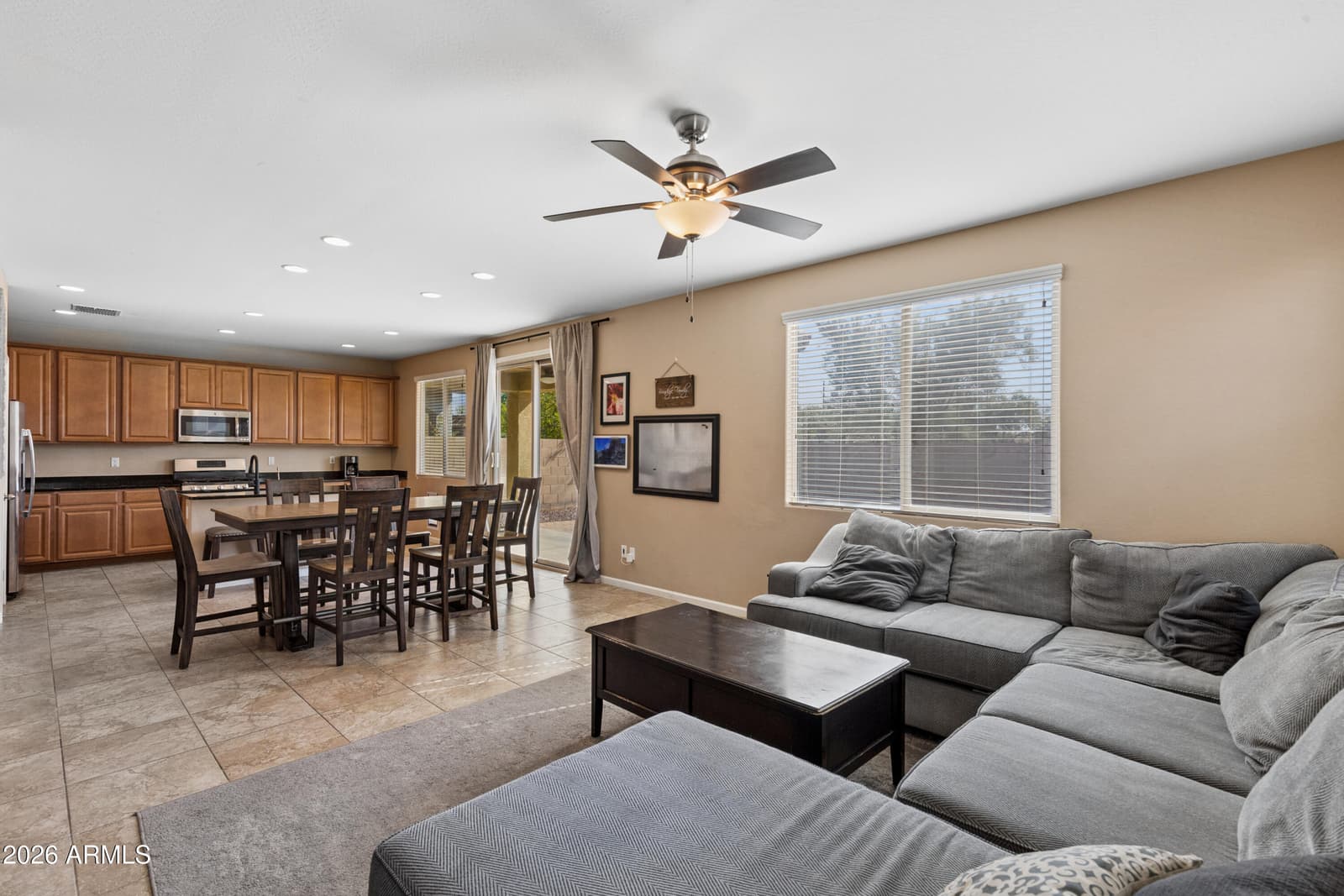 5515 S Joshua Tree Lane, Gilbert, AZ 85298 — photo 18 of 53