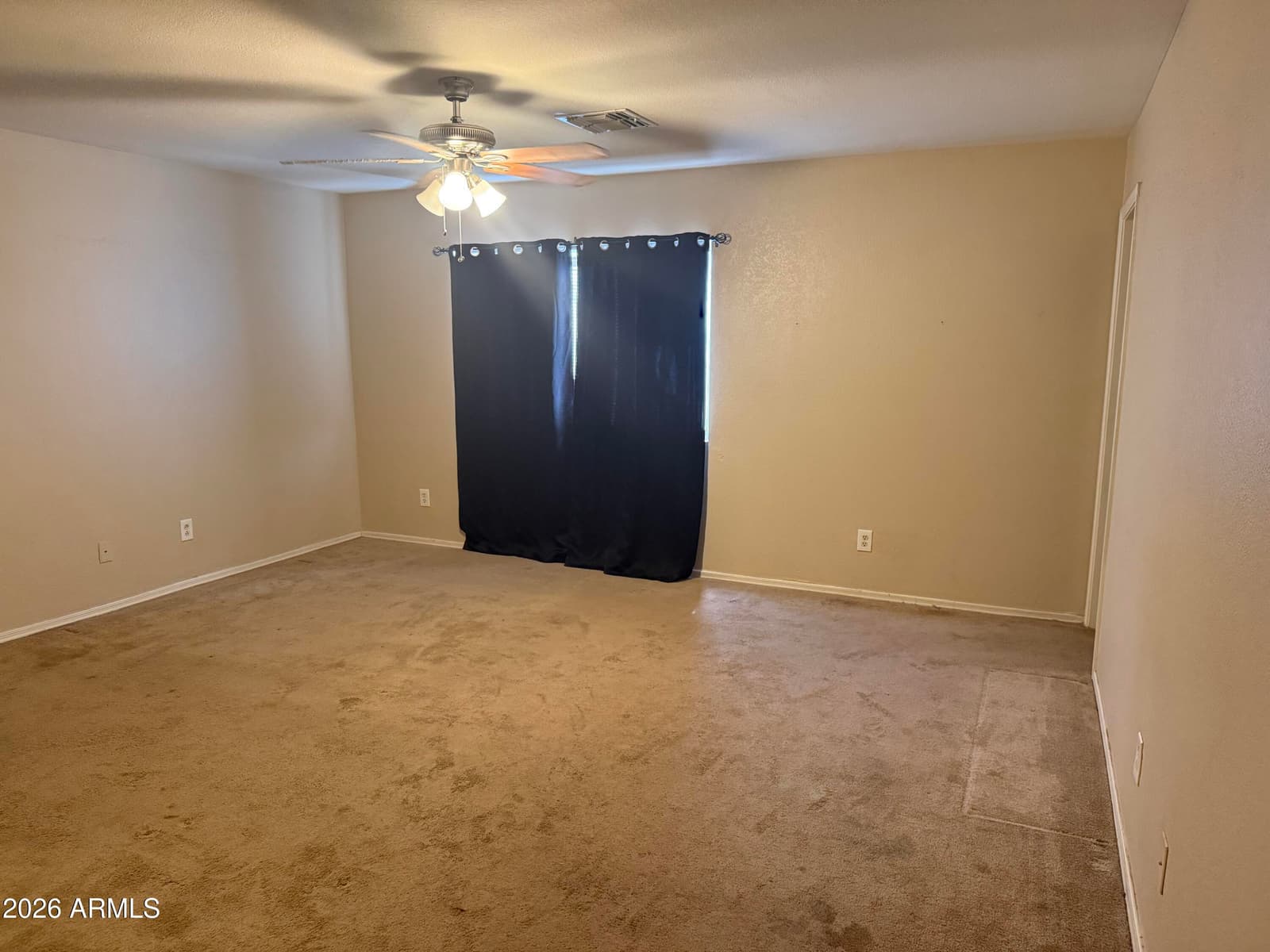 1033 E Cowboy Cove Trail, San Tan Valley, AZ 85143 — photo 5 of 11