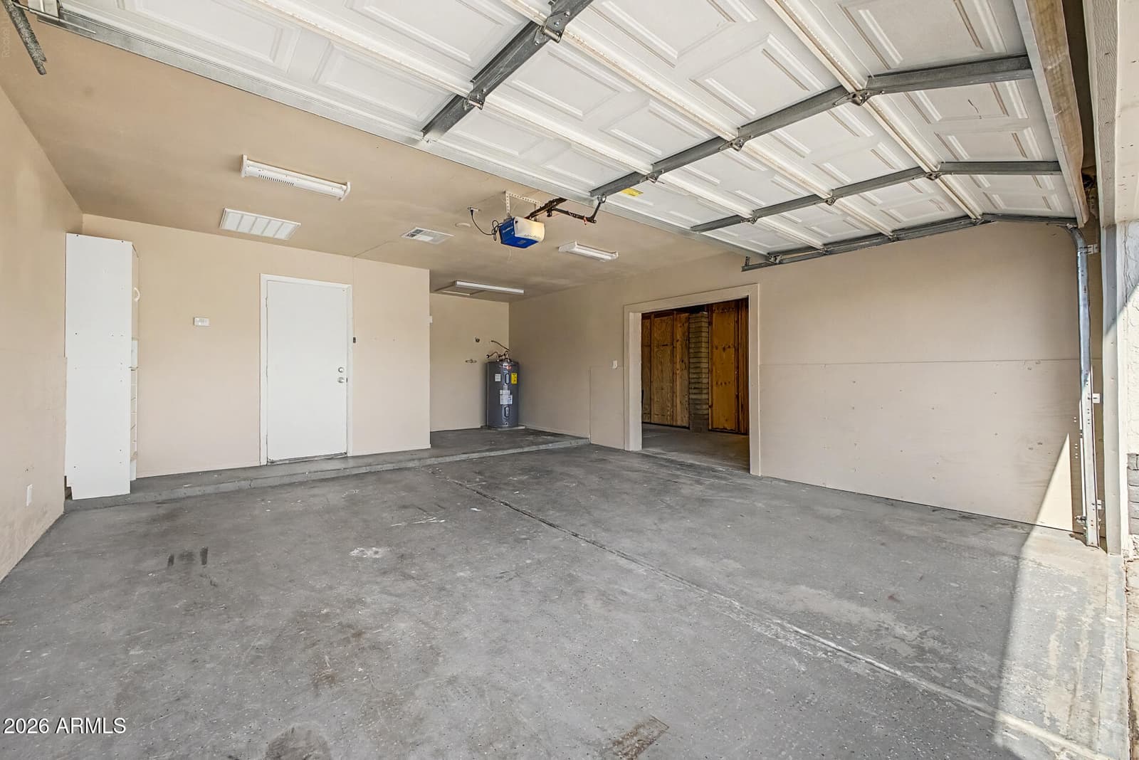 3118 W Woodridge Drive, Phoenix, AZ 85053 — photo 28 of 35