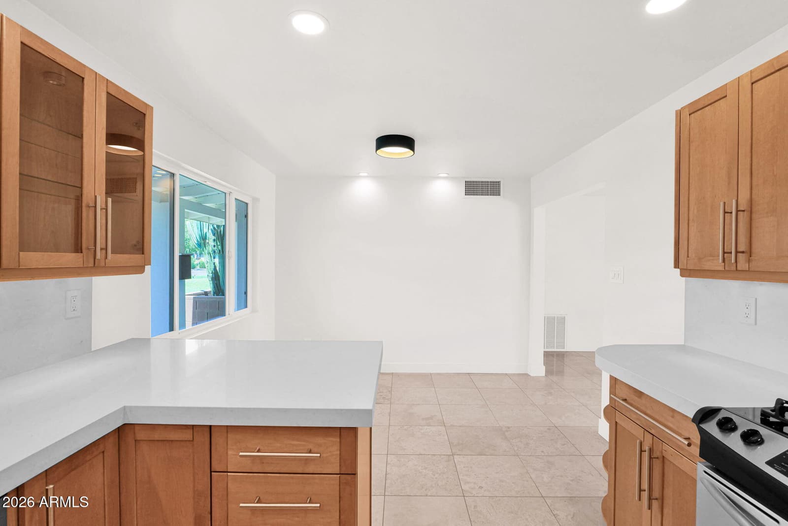 6745 N 12th Way, Phoenix, AZ 85014 — photo 12 of 44