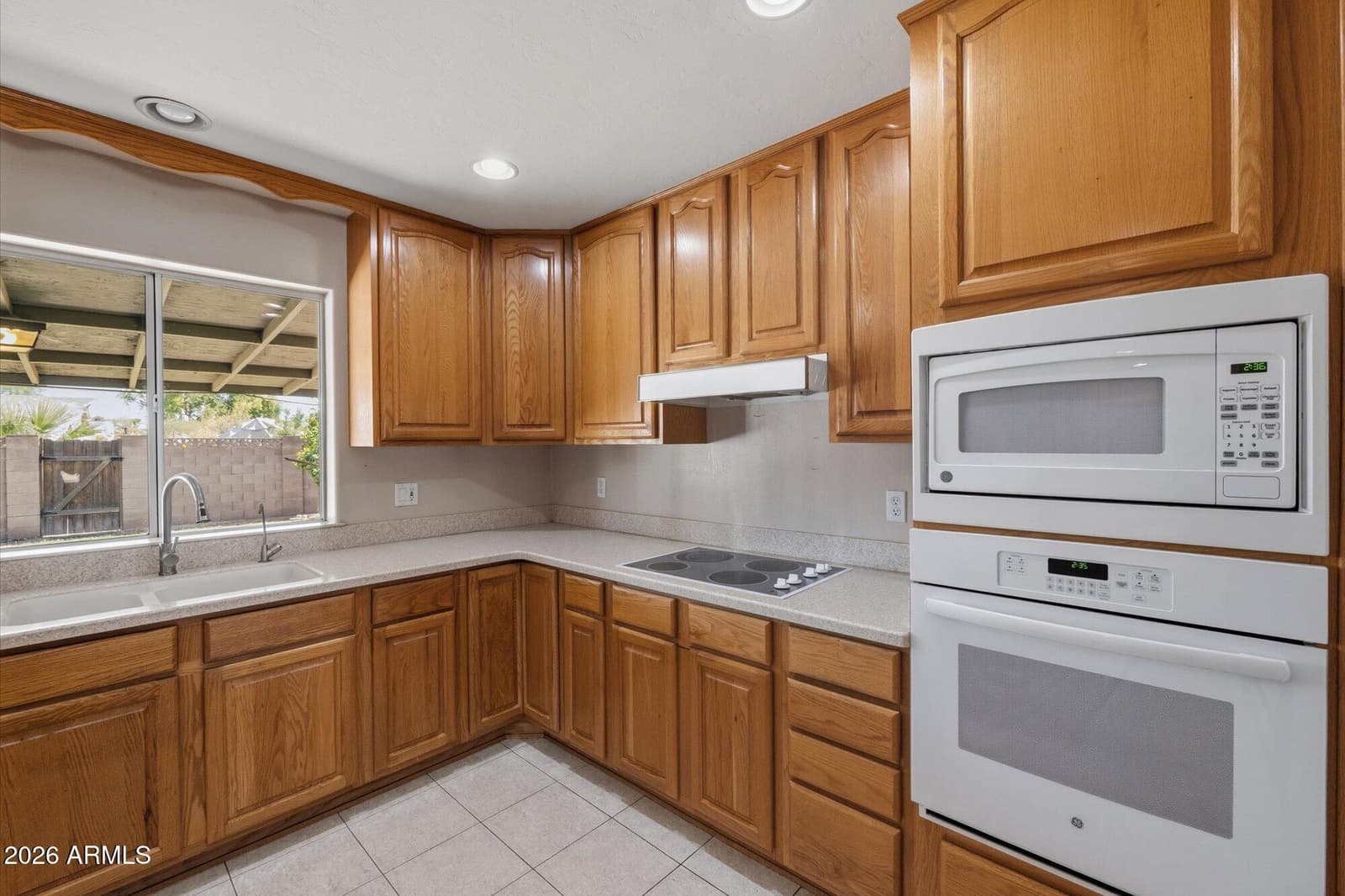 8403 E Indianola Avenue, Scottsdale, AZ 85251 — photo 11 of 36