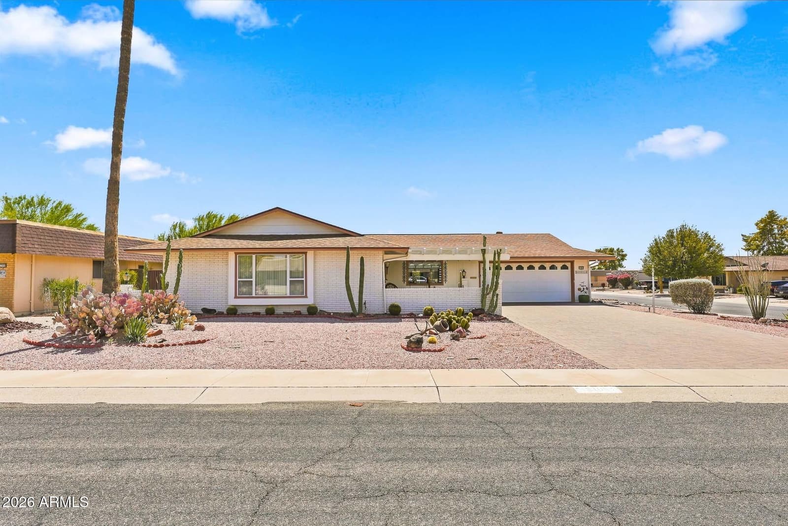 11053 W Pine Hollow Drive, Sun City, AZ 85351 — photo 1 of 63
