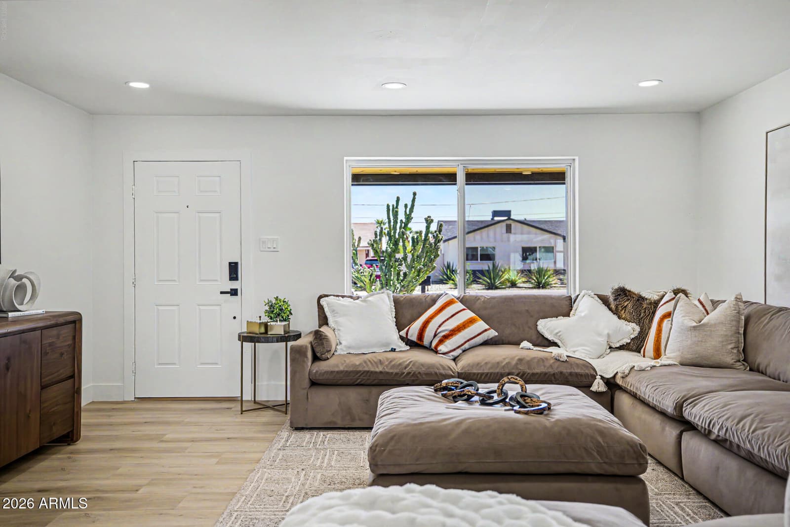 6814 E Belleview Street, Scottsdale, AZ 85257 — photo 9 of 48