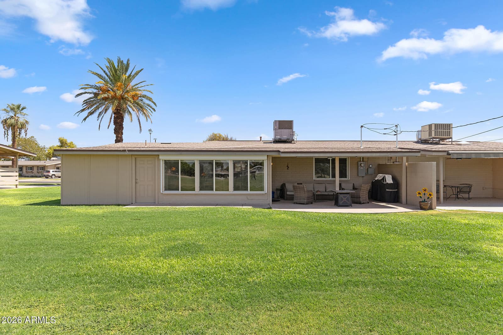 11034 N Coggins Drive, Sun City, AZ 85351 — photo 4 of 48