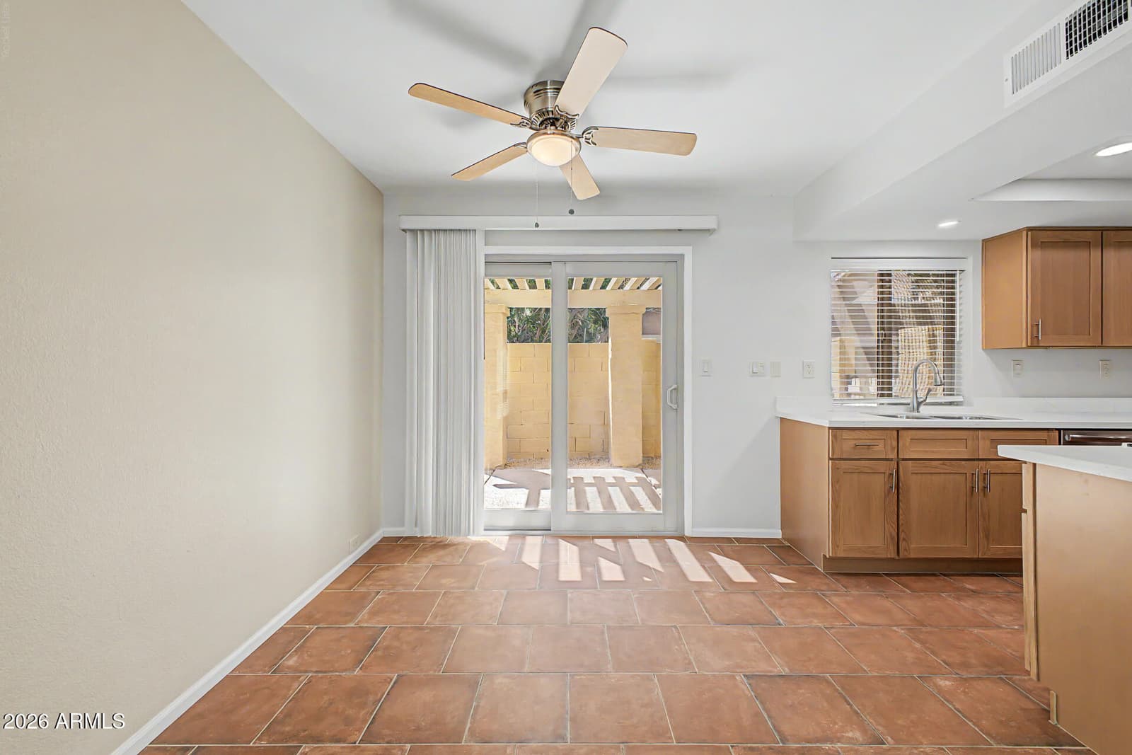 1119 E North Lane N 3, Phoenix, AZ 85020 — photo 9 of 30