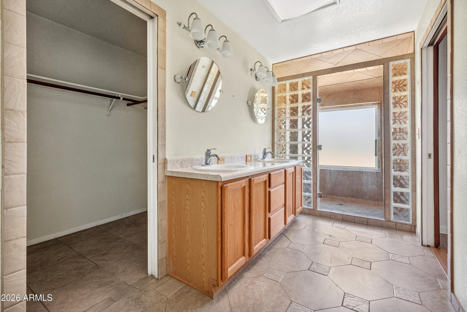 5800 E Calle De La Manzana, Hereford, AZ 85615 — photo 16 of 40