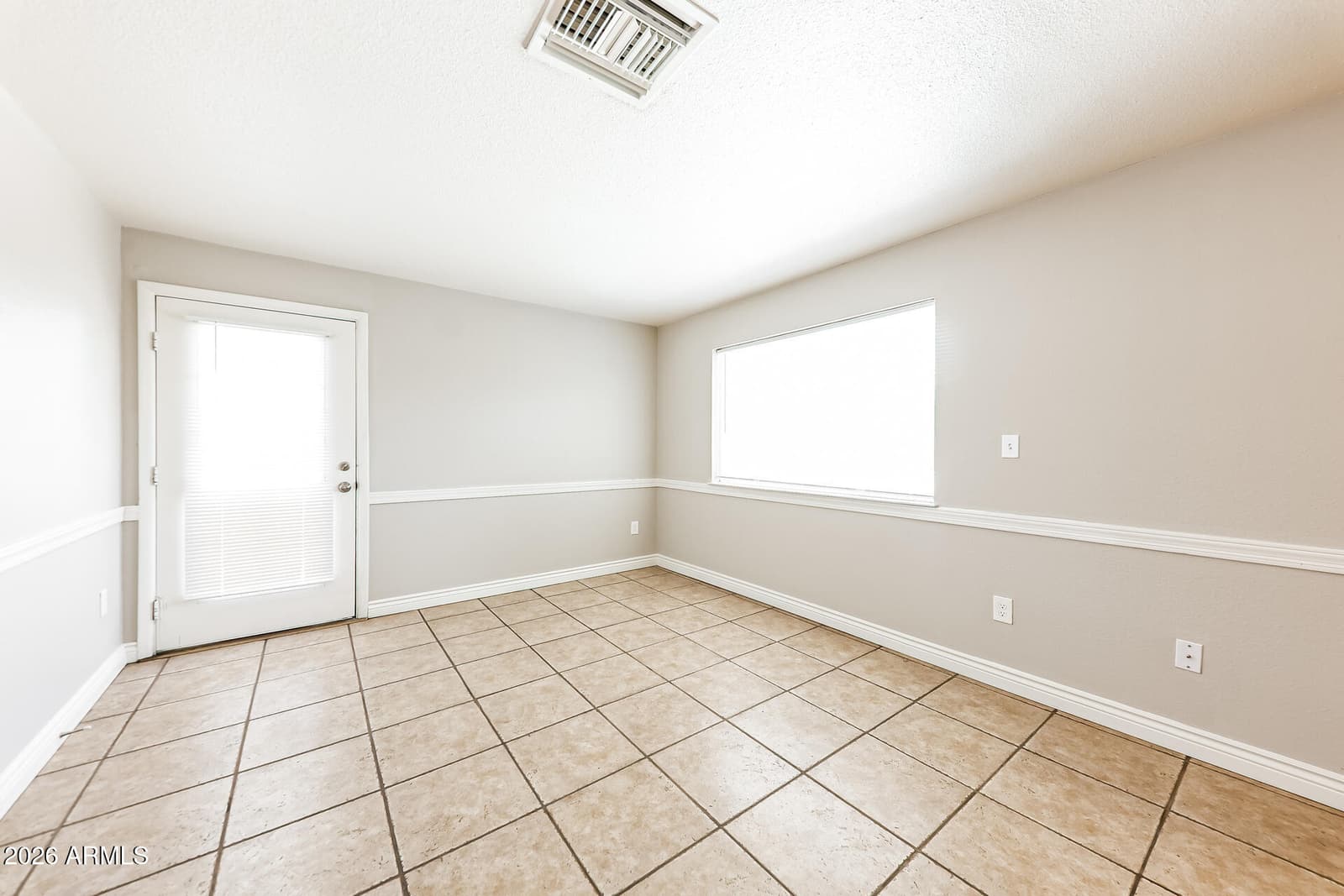 3510 W Eugie Avenue, Phoenix, AZ 85029 — photo 9 of 21