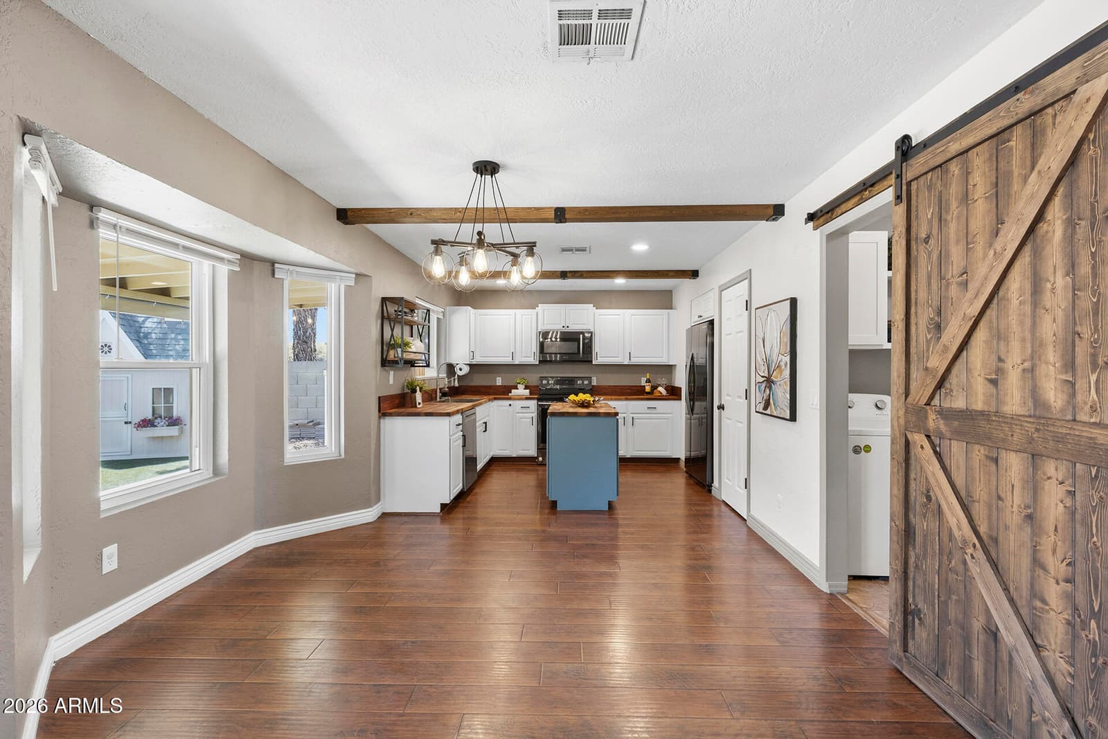 6325 E Gary Street, Mesa, AZ 85205 — photo 10 of 49
