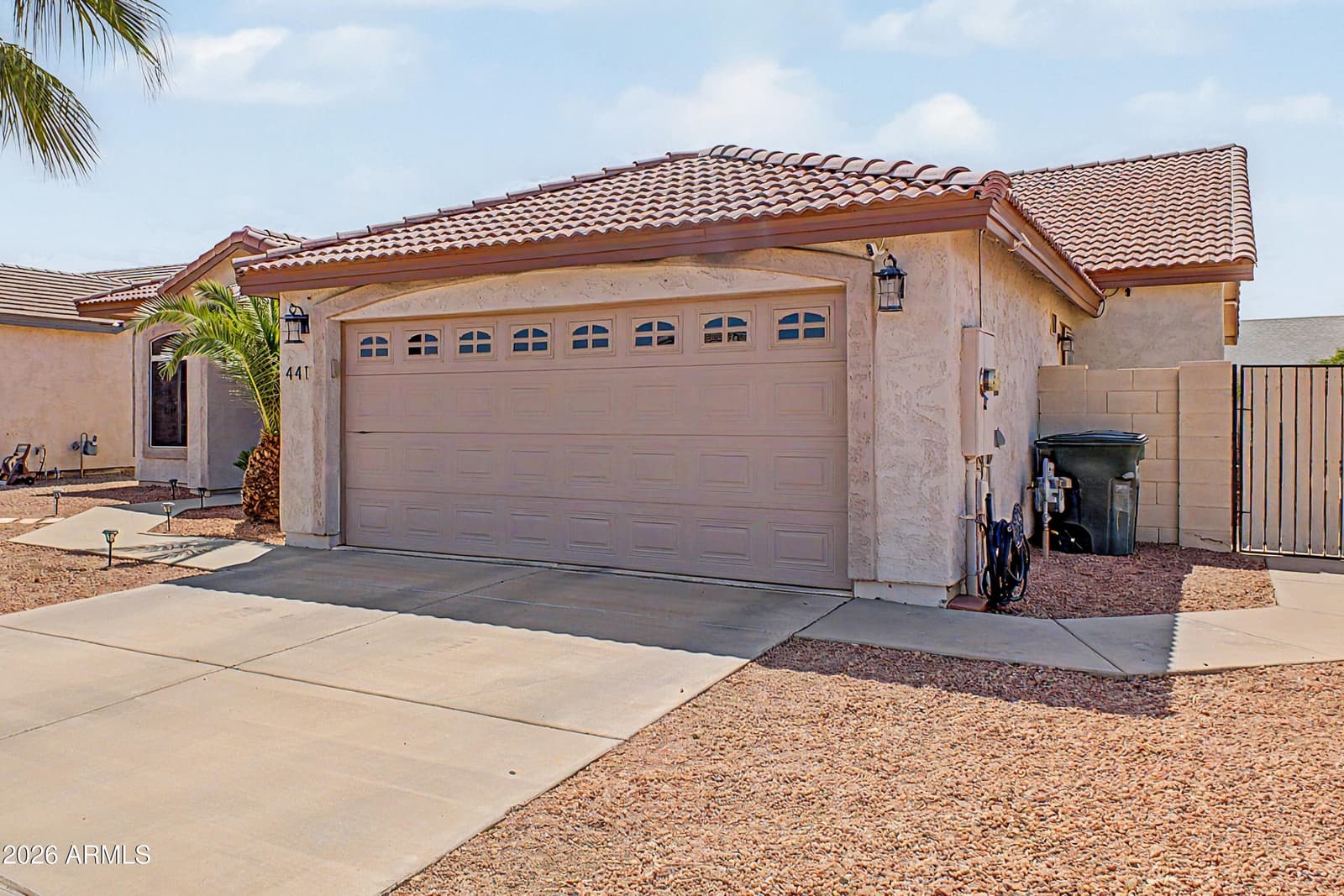 441 E Dartmouth Drive, Casa Grande, AZ 85122 — photo 4 of 40
