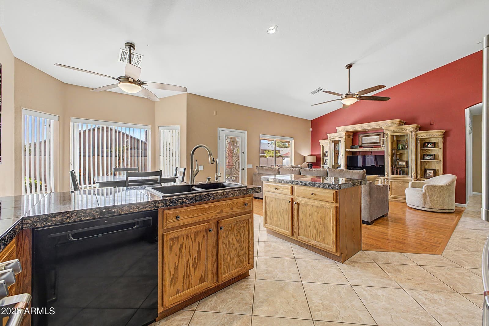 441 E Dartmouth Drive, Casa Grande, AZ 85122 — photo 13 of 40