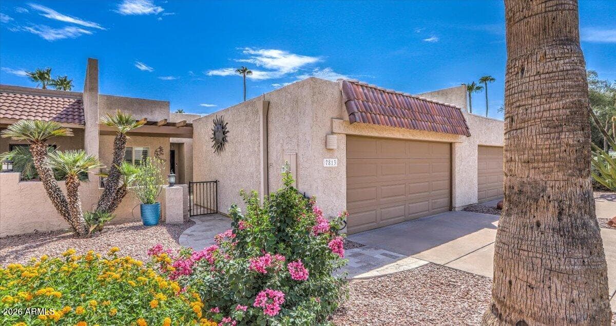 7813 E Buena Terra Way, Scottsdale, AZ 85250 — photo 6 of 50