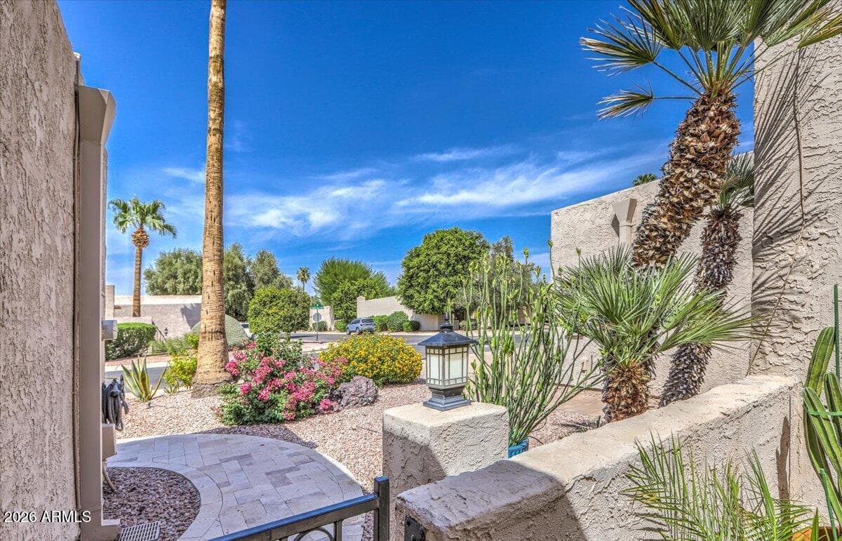 7813 E Buena Terra Way, Scottsdale, AZ 85250 — photo 7 of 50