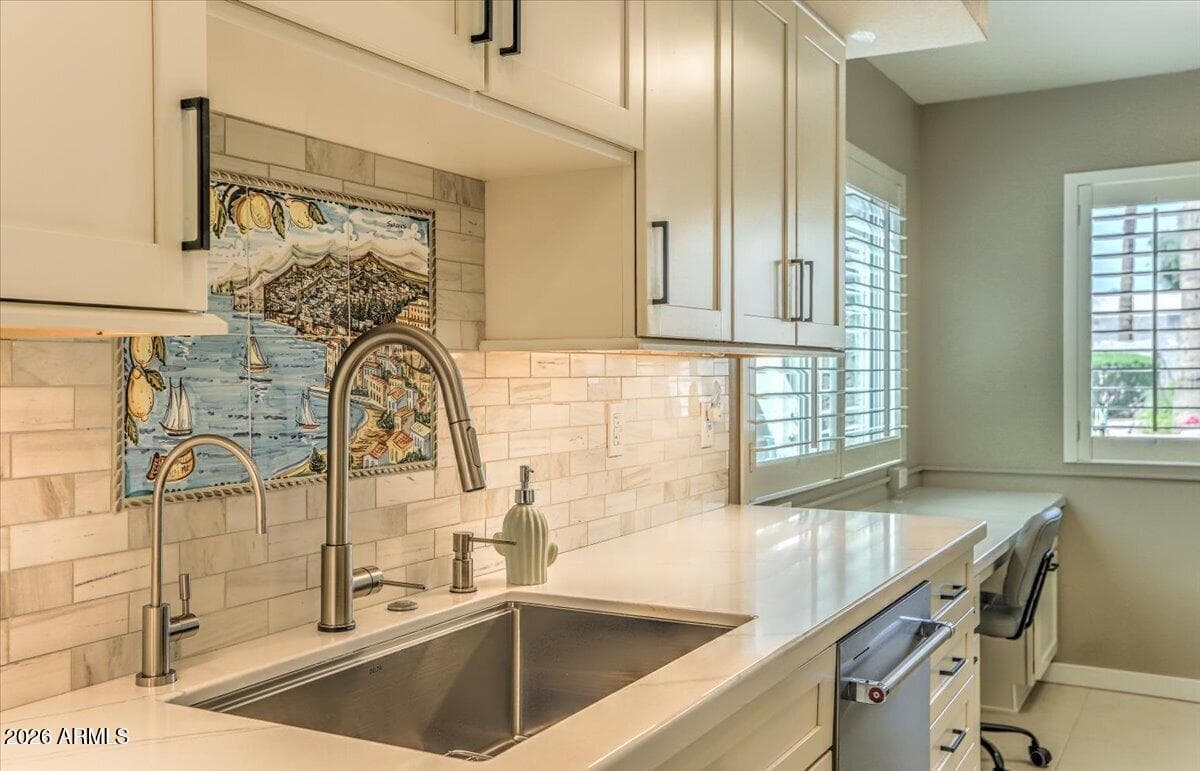 7813 E Buena Terra Way, Scottsdale, AZ 85250 — photo 24 of 50
