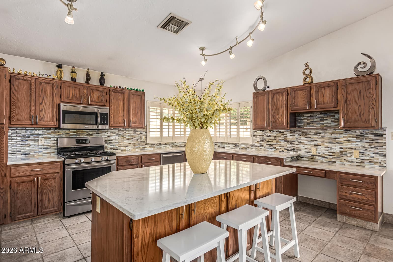 14811 N 44th Place, Phoenix, AZ 85032 — photo 2 of 36