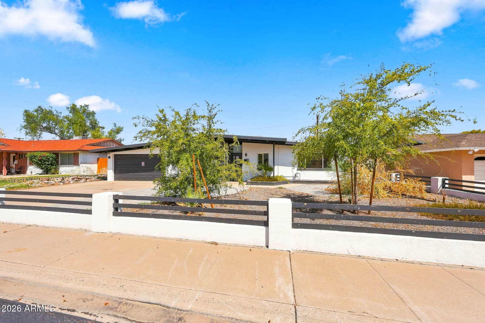 1637 N Sunset Drive, Tempe, AZ 85288 — photo 3 of 37