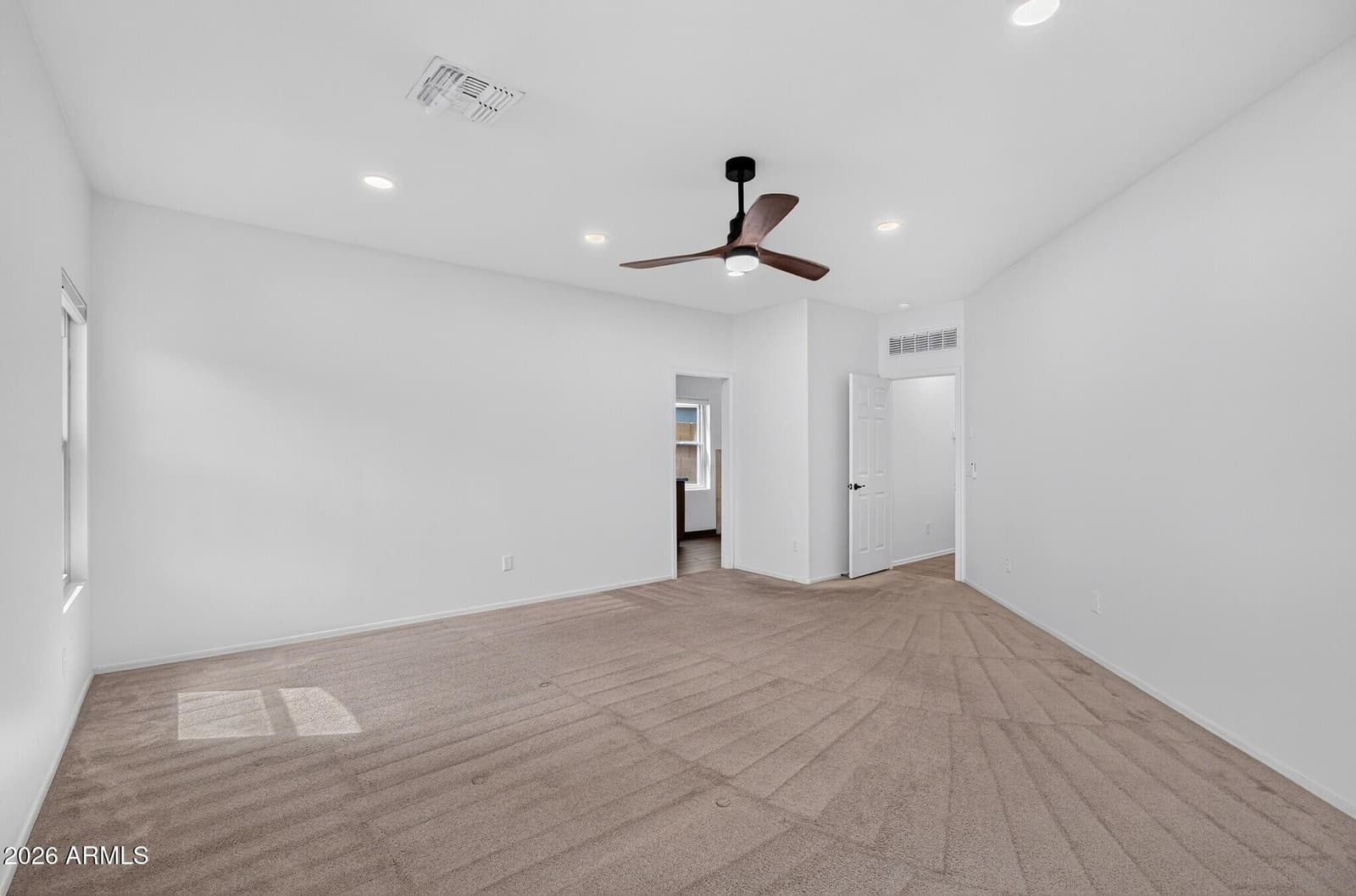 1441 S Cole Drive, Gilbert, AZ 85296 — photo 14 of 33