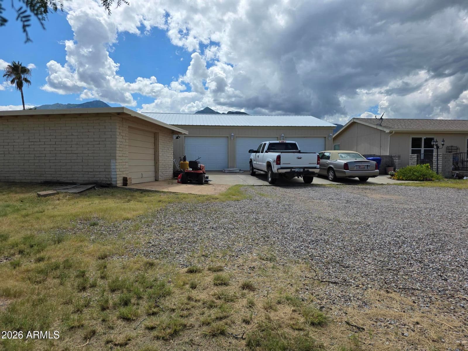5776 E Perry Lane, Hereford, AZ 85615 — photo 4 of 4