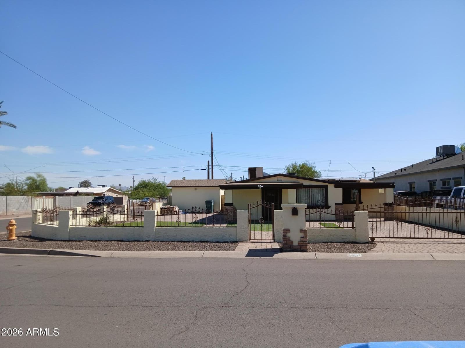 3401 W Cypress Street, Phoenix, AZ 85009 — photo 10 of 71