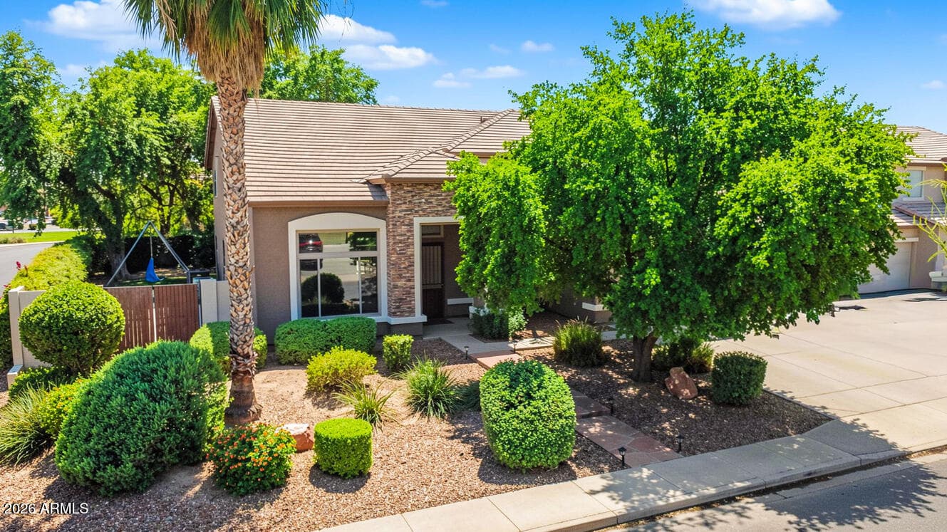 9647 E Jan Avenue, Mesa, AZ 85209 — photo 2 of 35