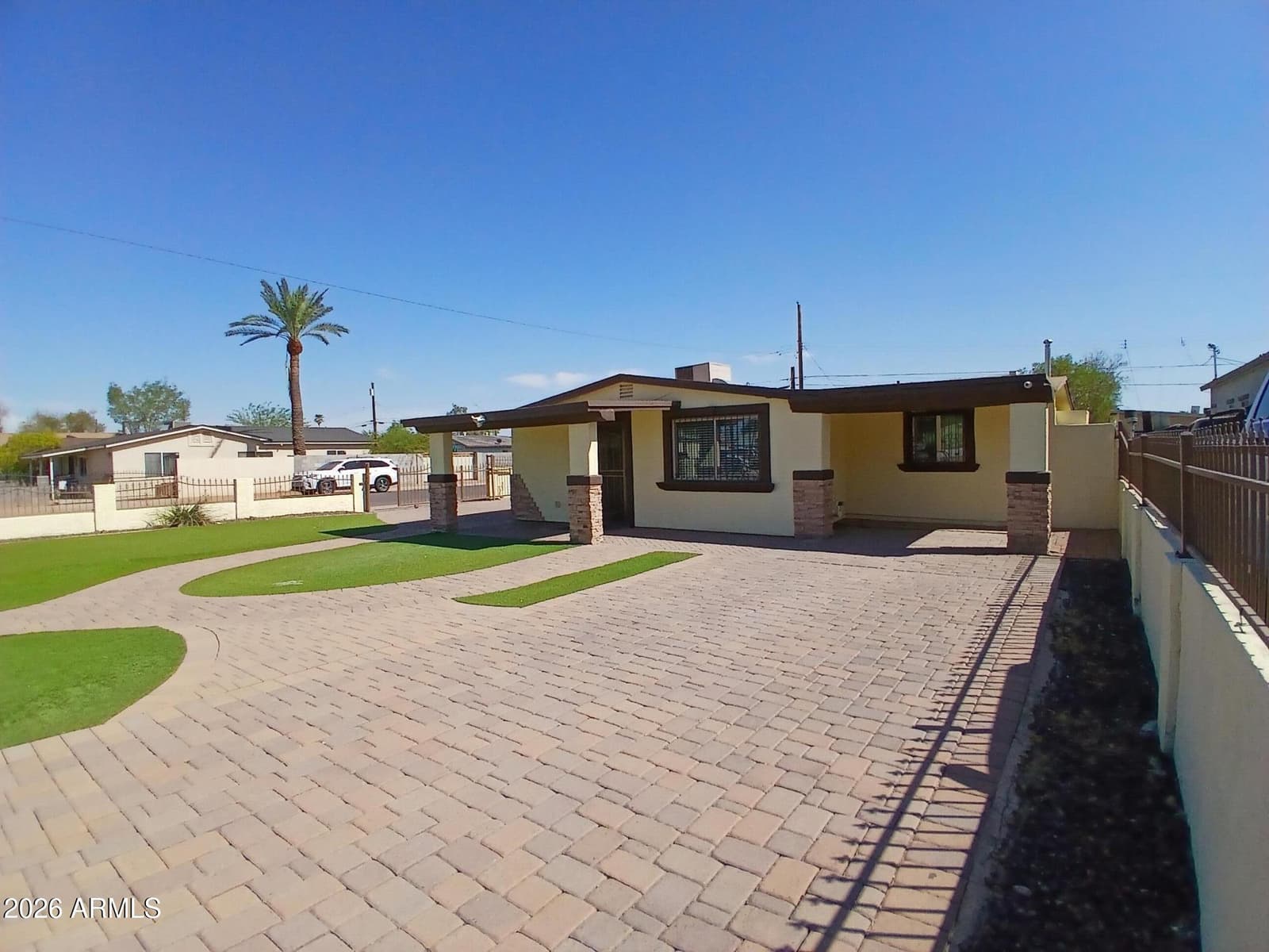 3401 W Cypress Street, Phoenix, AZ 85009 — photo 2 of 71