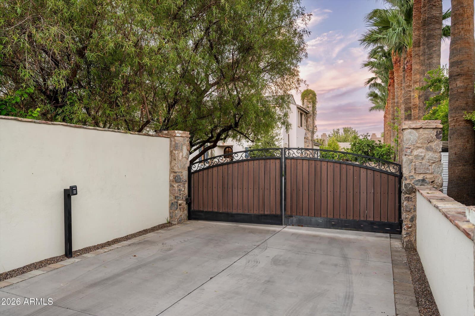 4445 N 66th Street, Scottsdale, AZ 85251 — photo 5 of 52