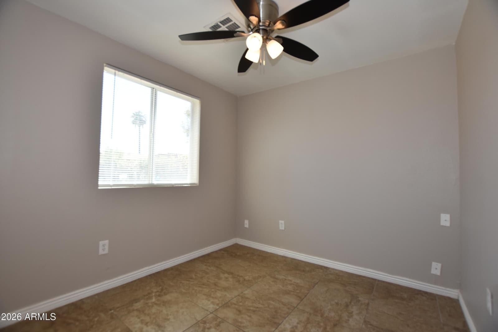 6301 W Earll Drive, Phoenix, AZ 85033 — photo 13 of 24