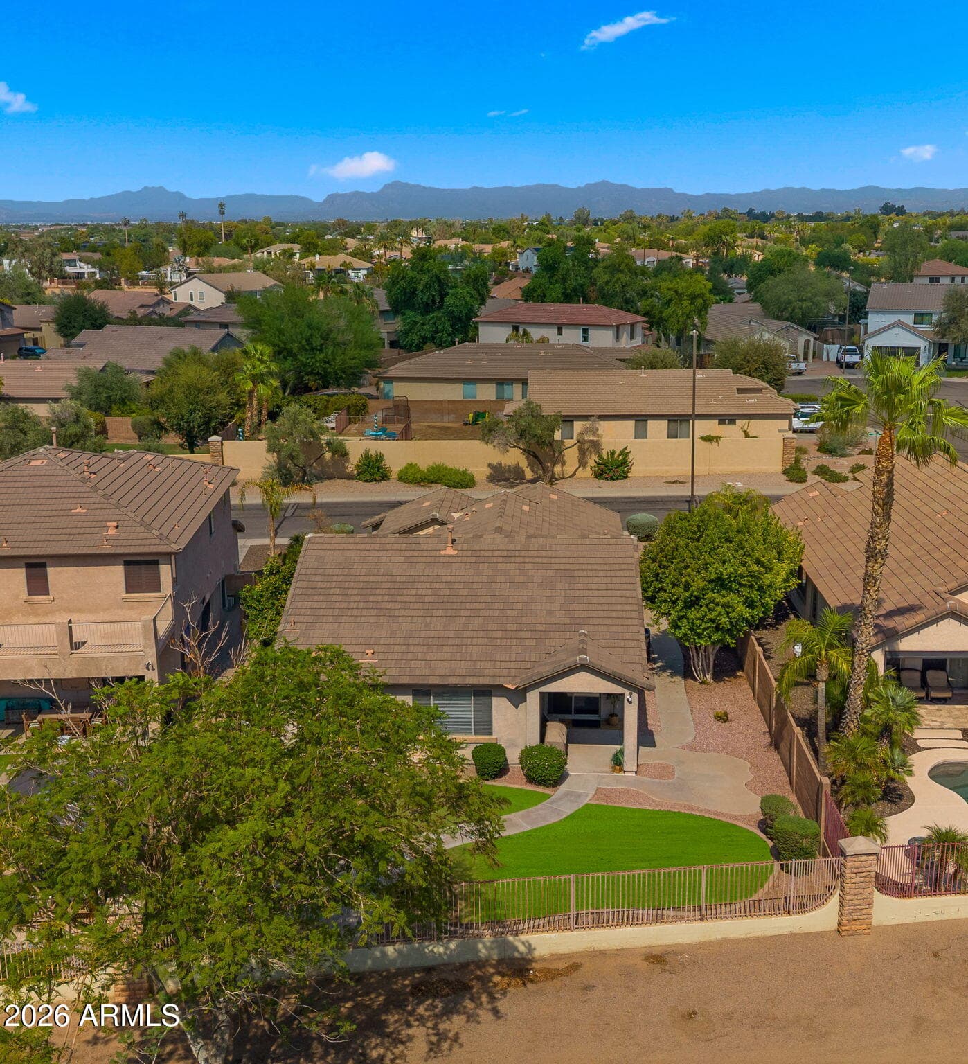 6602 S Cartier Drive, Gilbert, AZ 85298 — photo 38 of 40