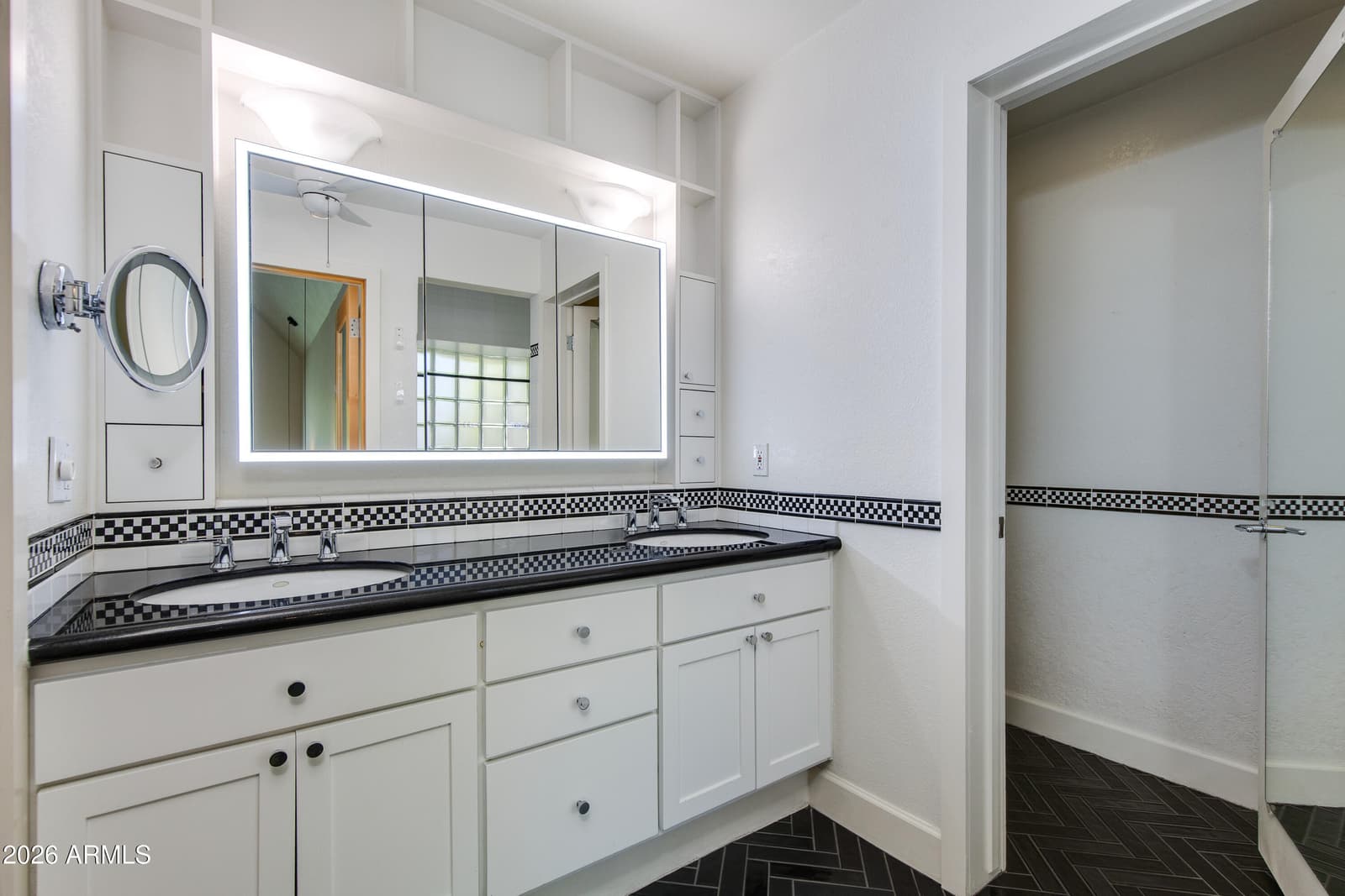 2522 E Oregon Avenue, Phoenix, AZ 85016 — photo 9 of 17