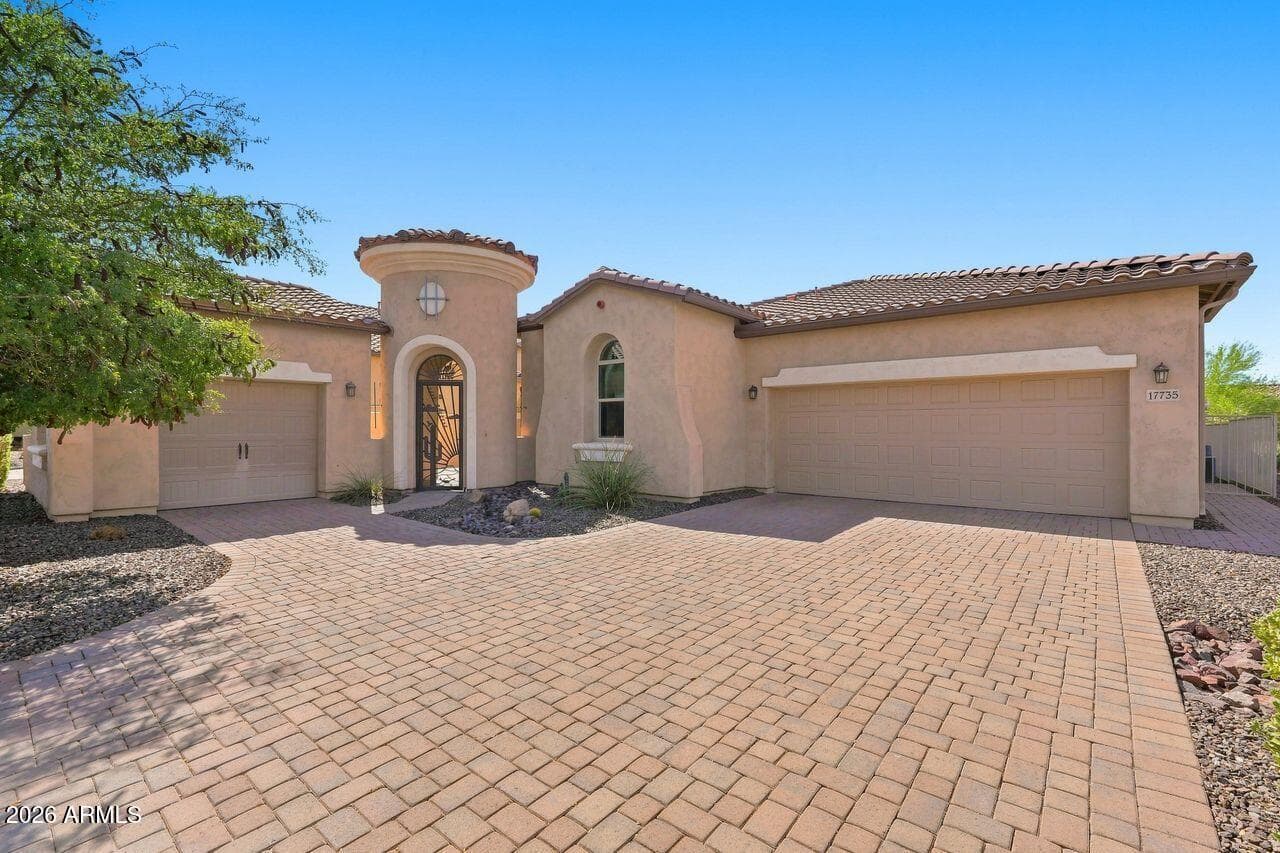 17735 W Redwood Lane, Goodyear, AZ 85338 — photo 5 of 86