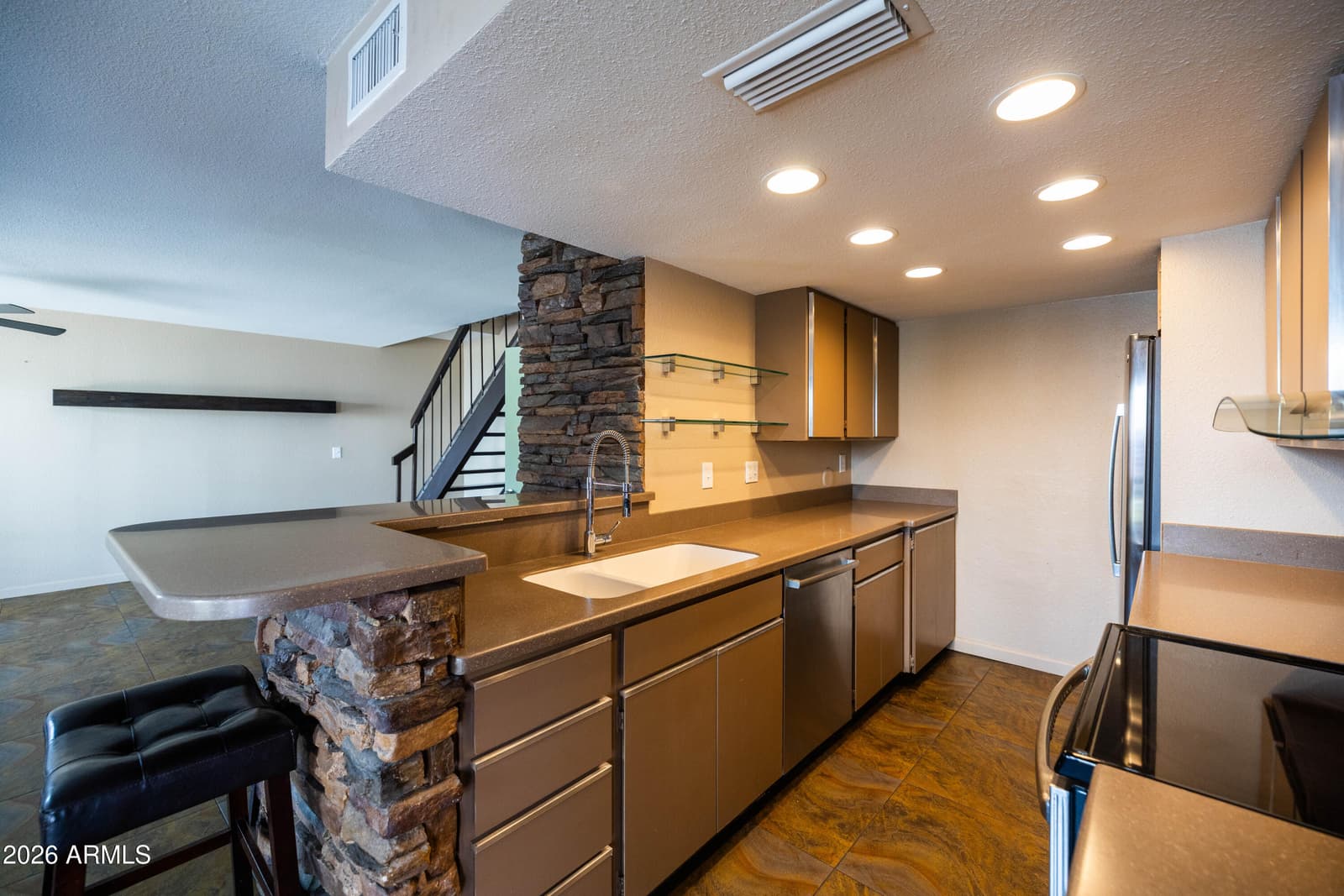 13210 N 3rd Way, Phoenix, AZ 85022 — photo 14 of 35