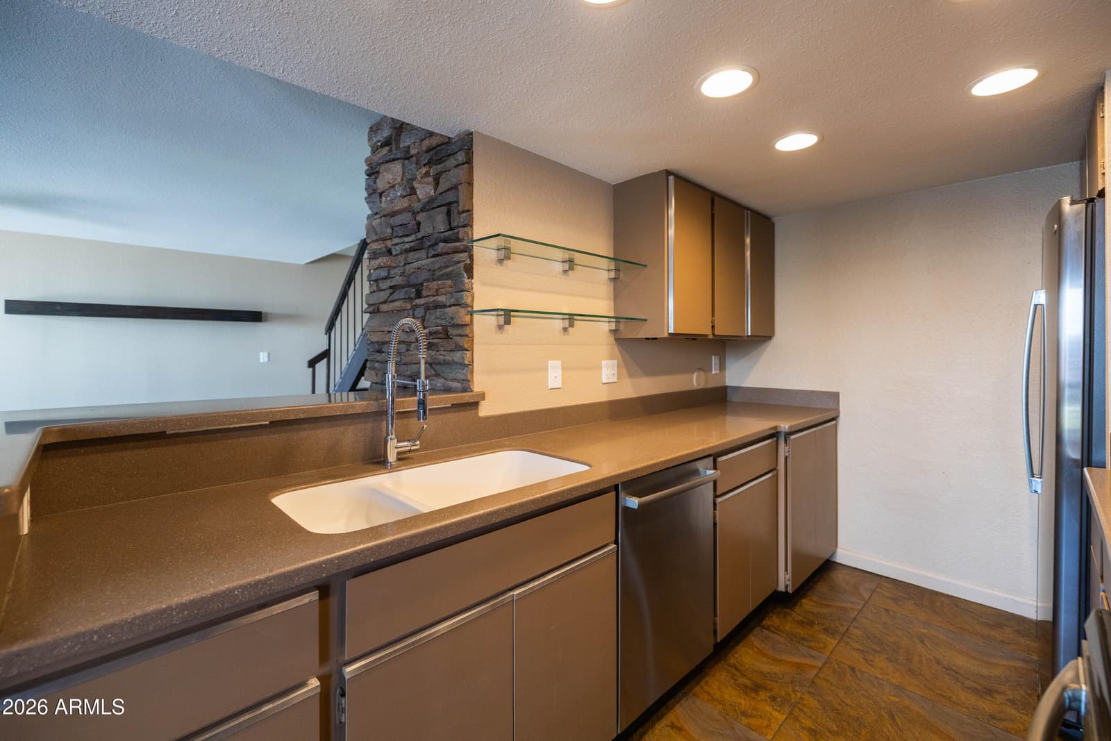 13210 N 3rd Way, Phoenix, AZ 85022 — photo 15 of 35