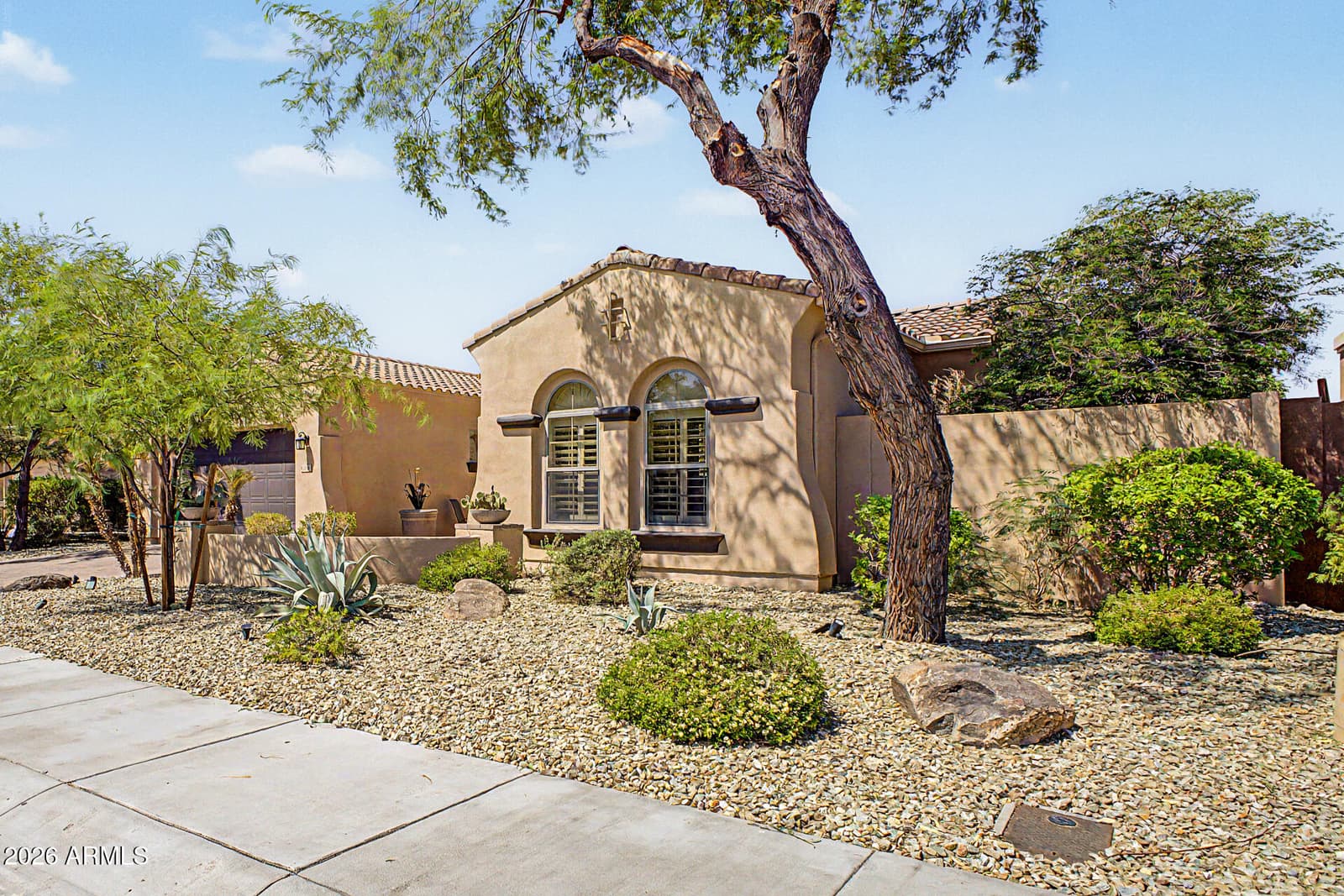 2266 N 157th Drive, Goodyear, AZ 85395 — photo 6 of 54