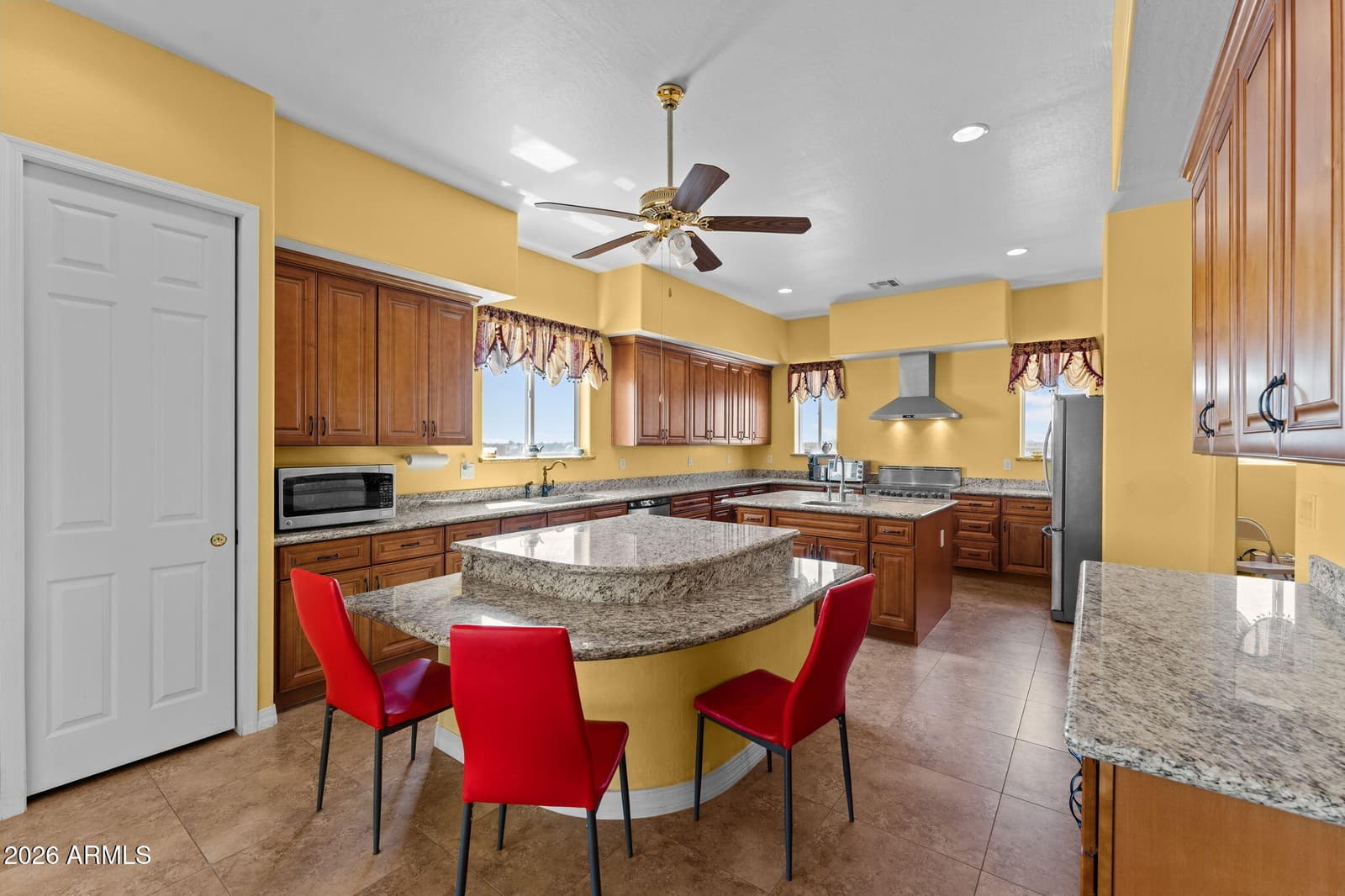 24235 W Pinnacle Vista Lane, Wittmann, AZ 85361 — photo 13 of 55