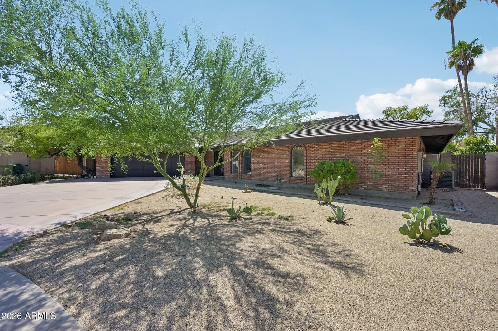123 E Loma Vista Drive, Tempe, AZ 85282 — photo 2 of 33