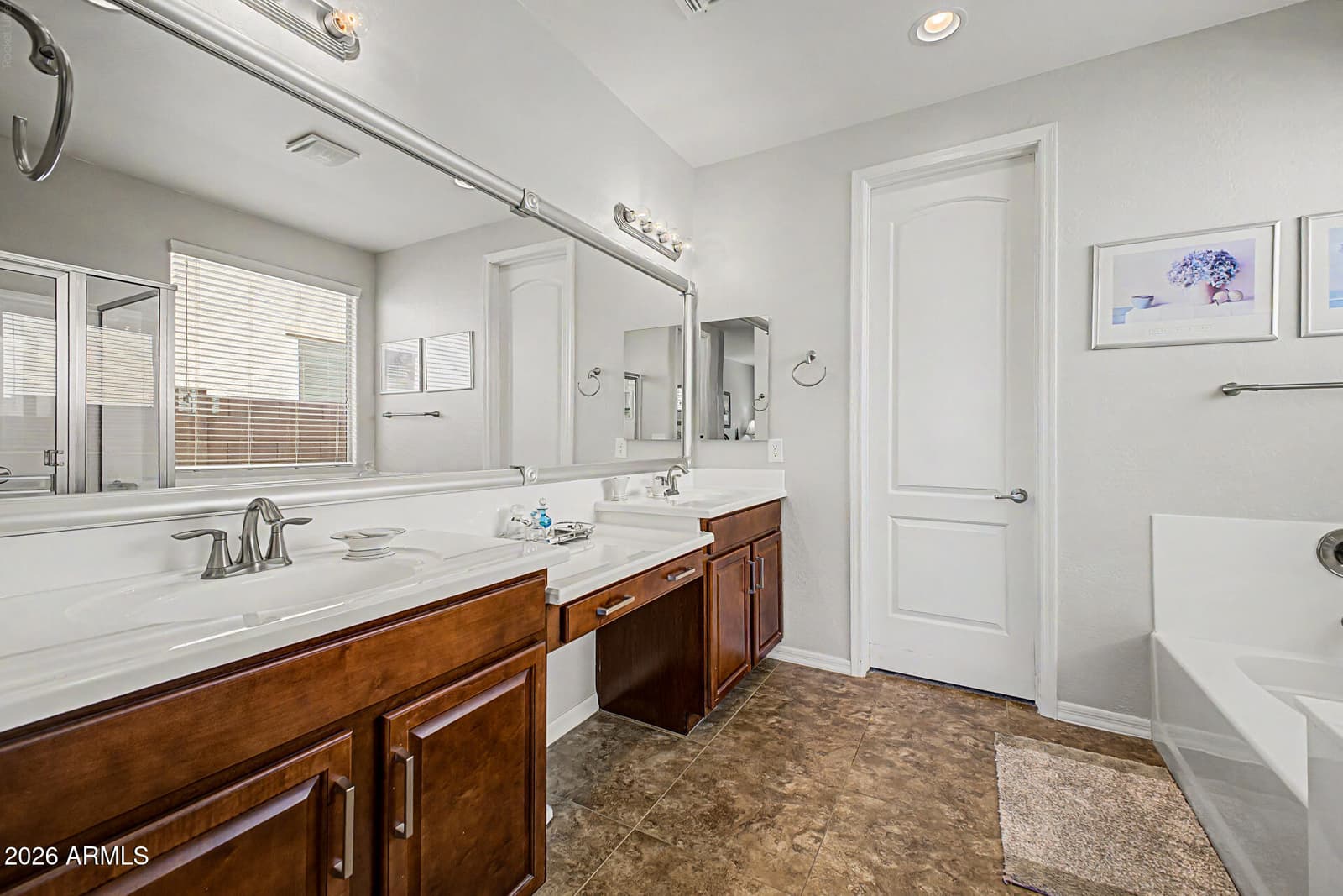 2725 E Narrowleaf Drive, Gilbert, AZ 85298 — photo 15 of 26