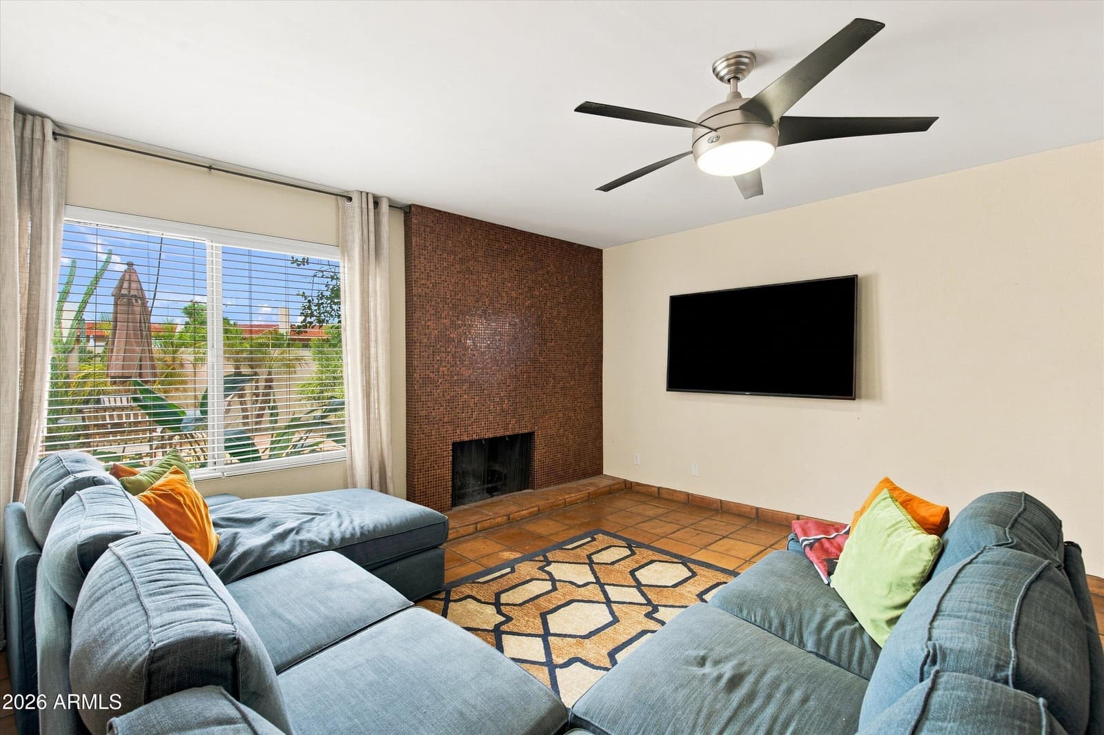 5210 E Saguaro Circle, Phoenix, AZ 85044 — photo 23 of 33