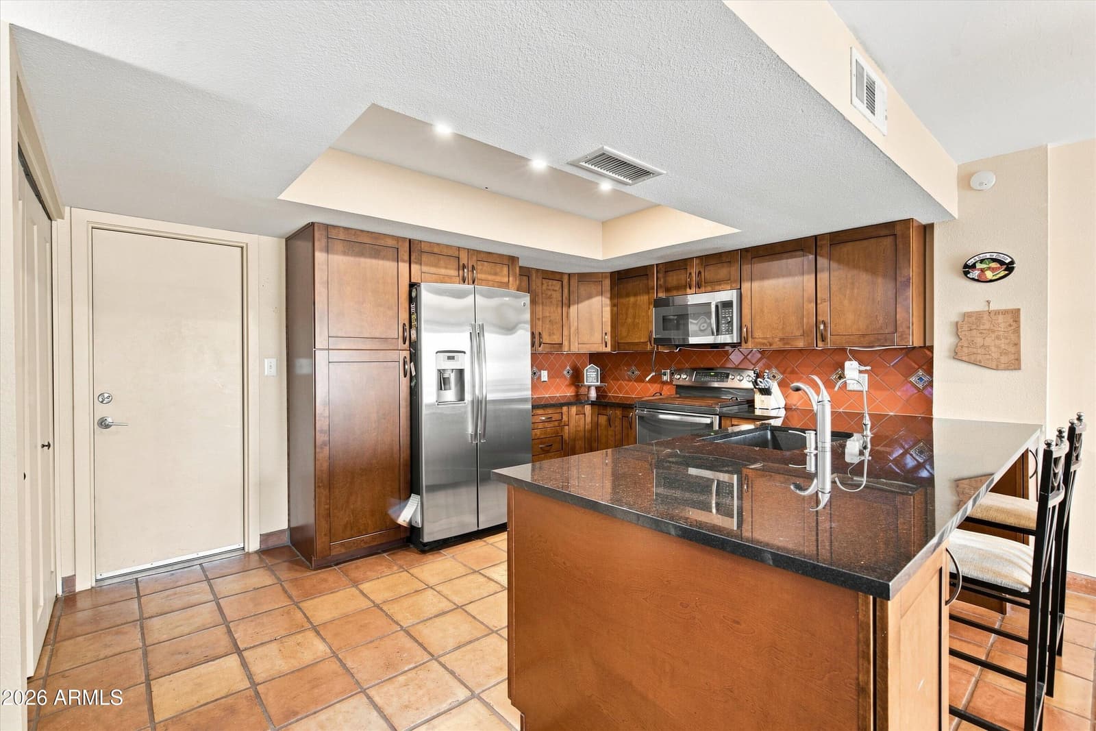 5210 E Saguaro Circle, Phoenix, AZ 85044 — photo 13 of 33
